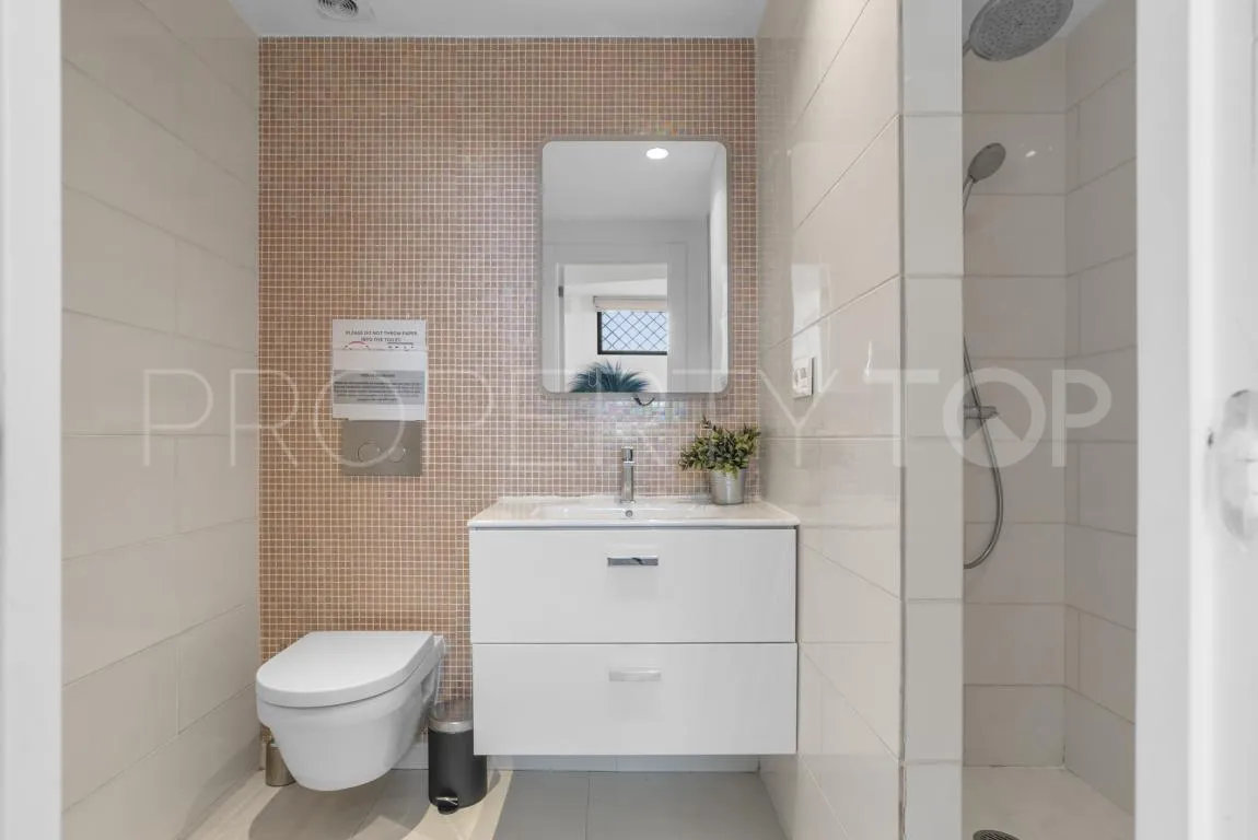 Se vende chalet en Nueva Andalucia
