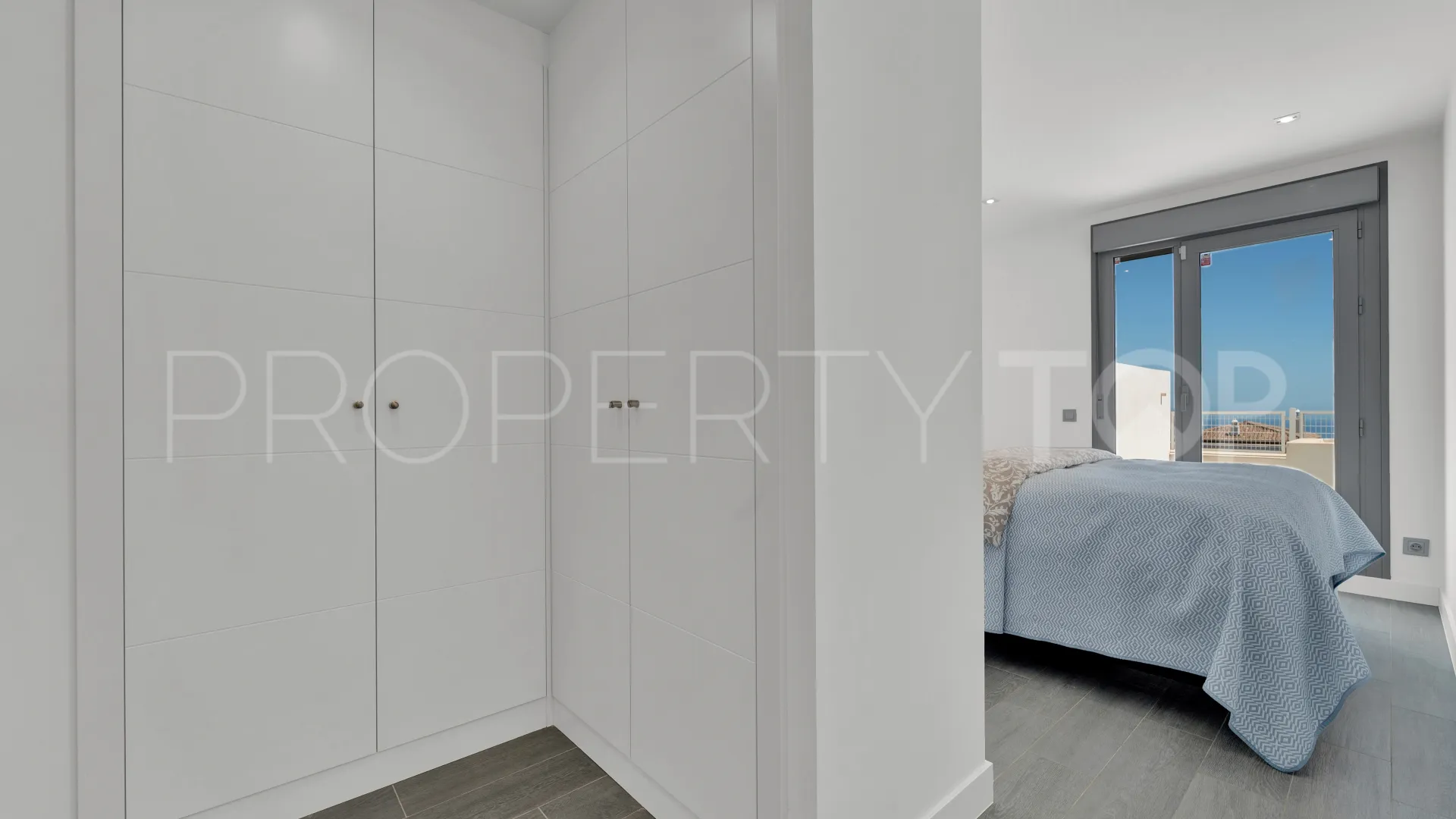 Apartamento planta baja en venta en Benalmadena Pueblo