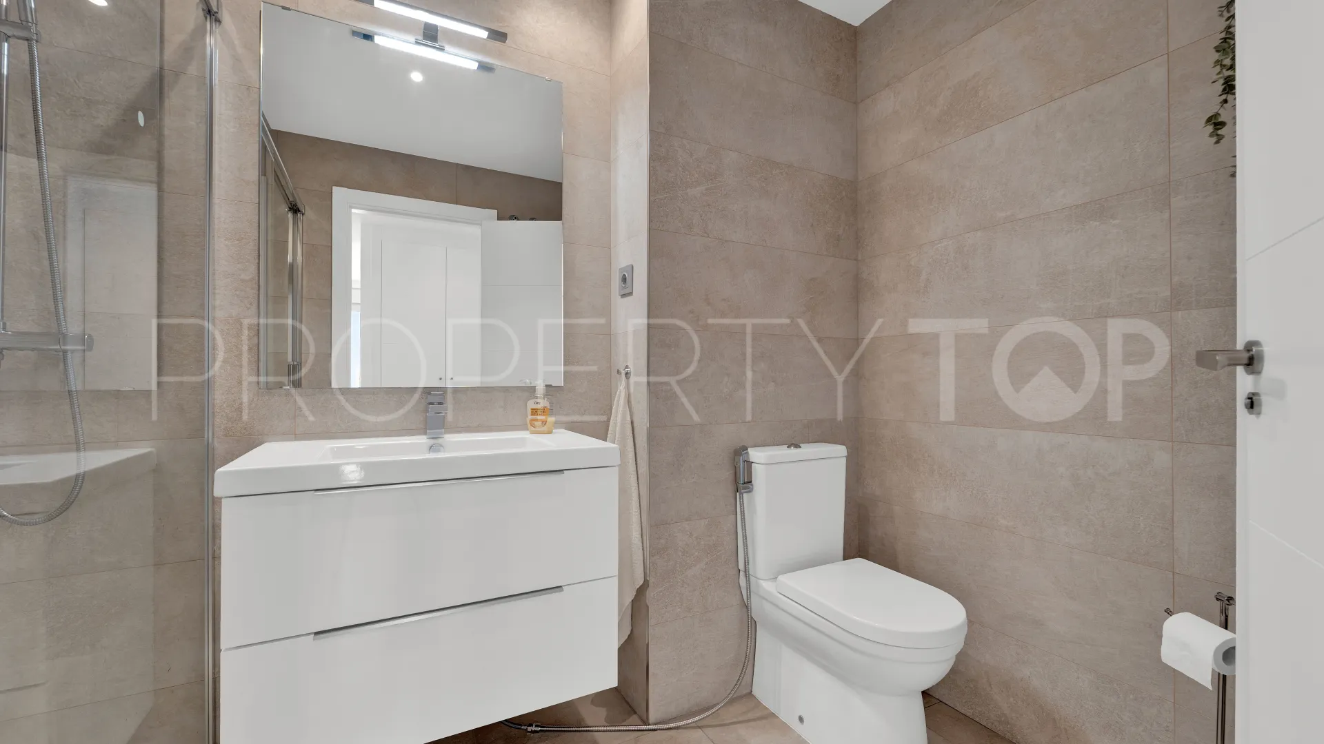 Apartamento planta baja en venta en Benalmadena Pueblo