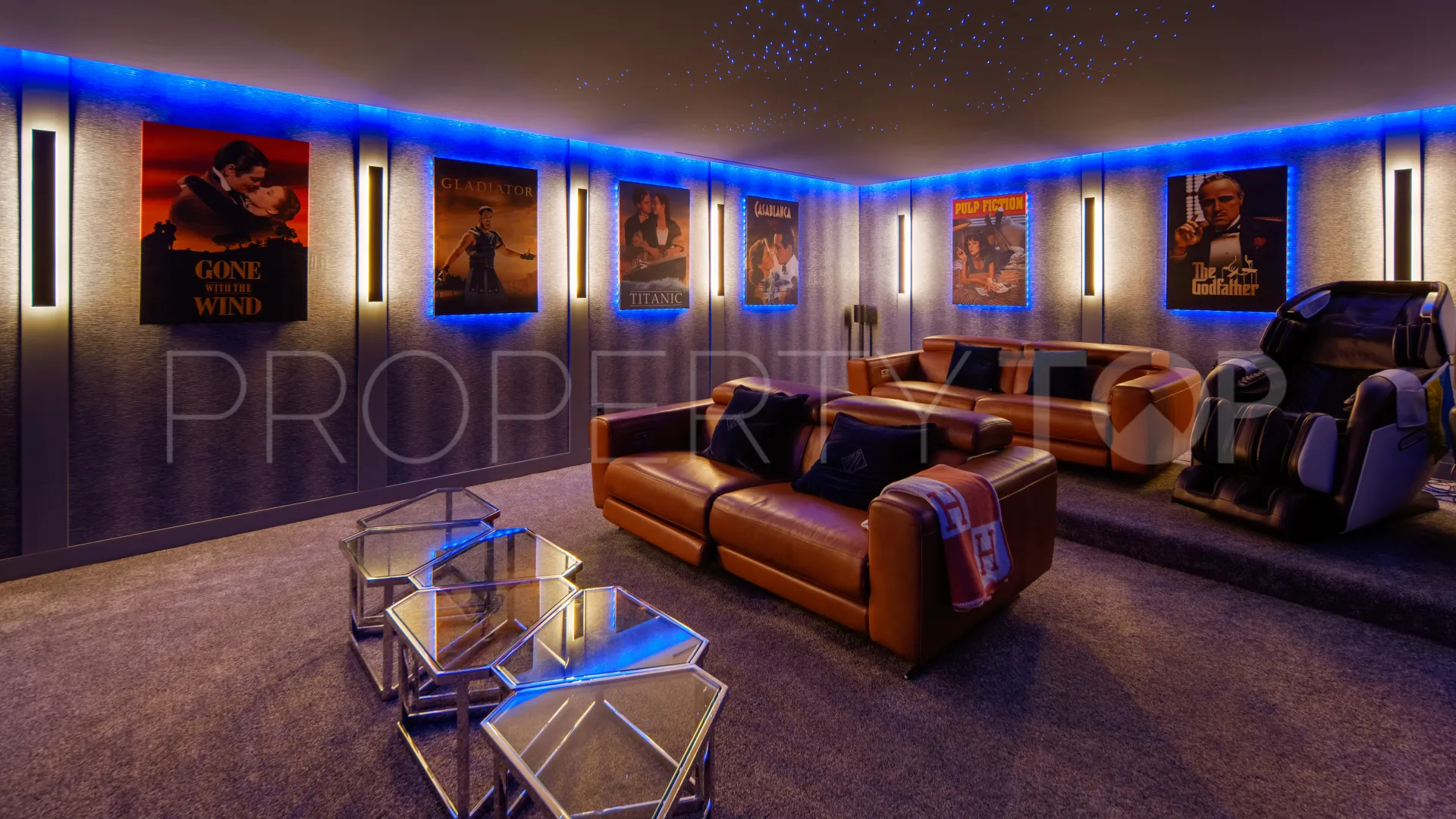 Villa for sale in Marbella East with 6 bedrooms