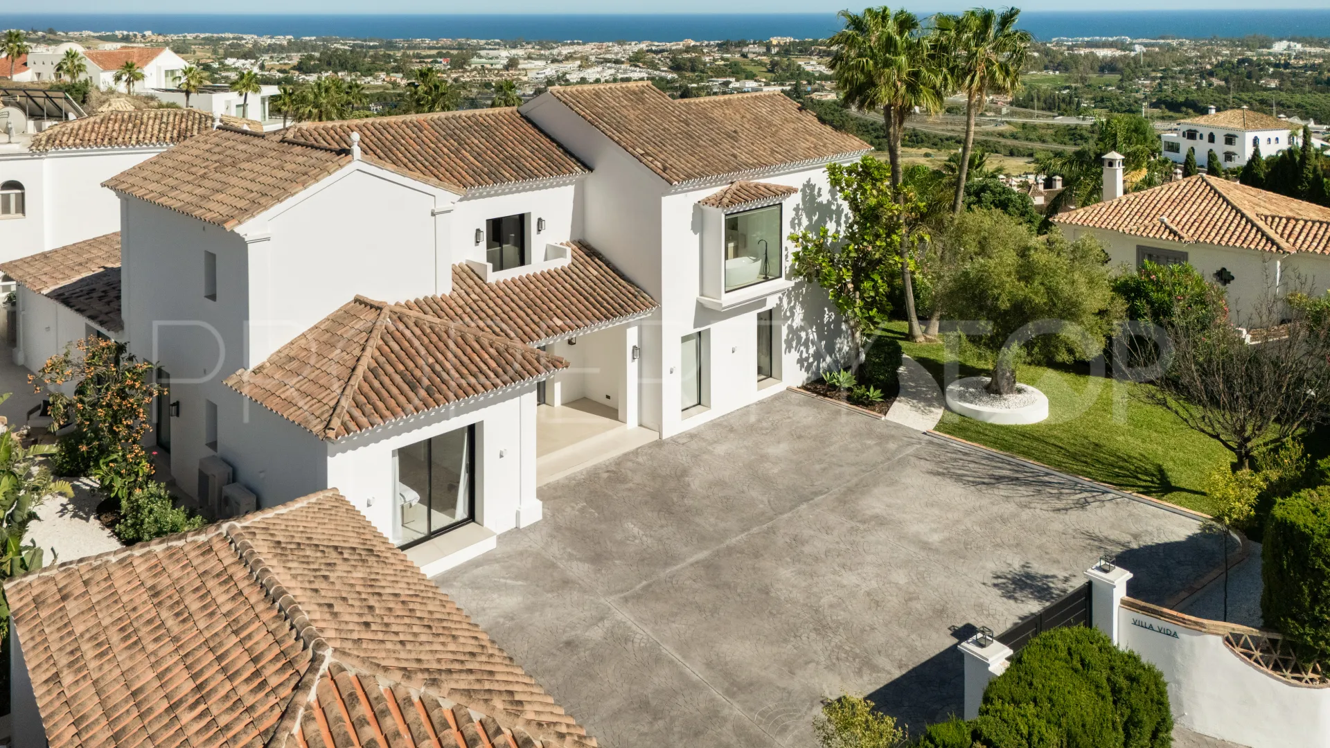 5 bedrooms villa for sale in Puerto del Almendro