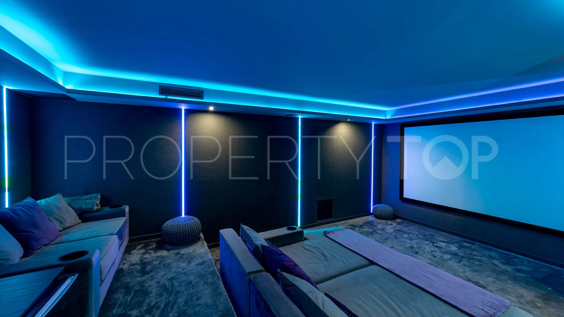 Villa con 4 dormitorios a la venta en Monte Biarritz