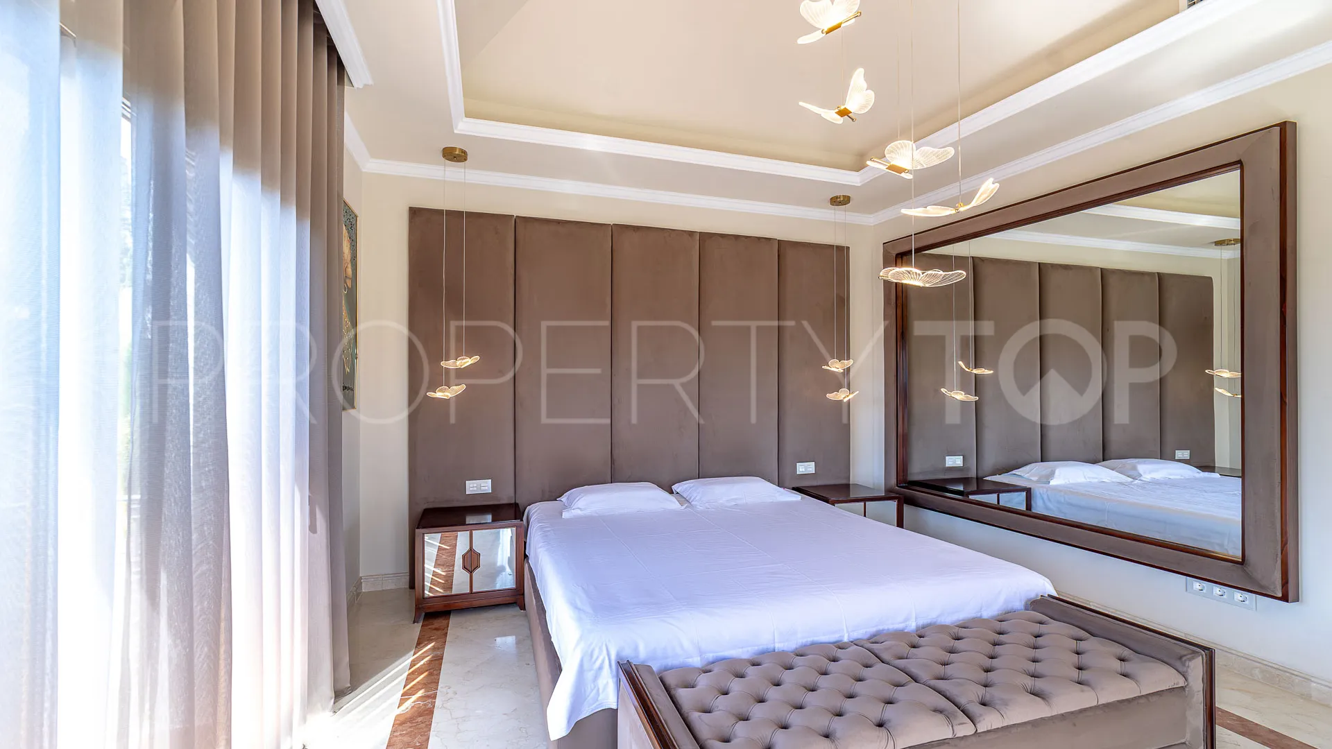 Villa con 4 dormitorios a la venta en Monte Biarritz