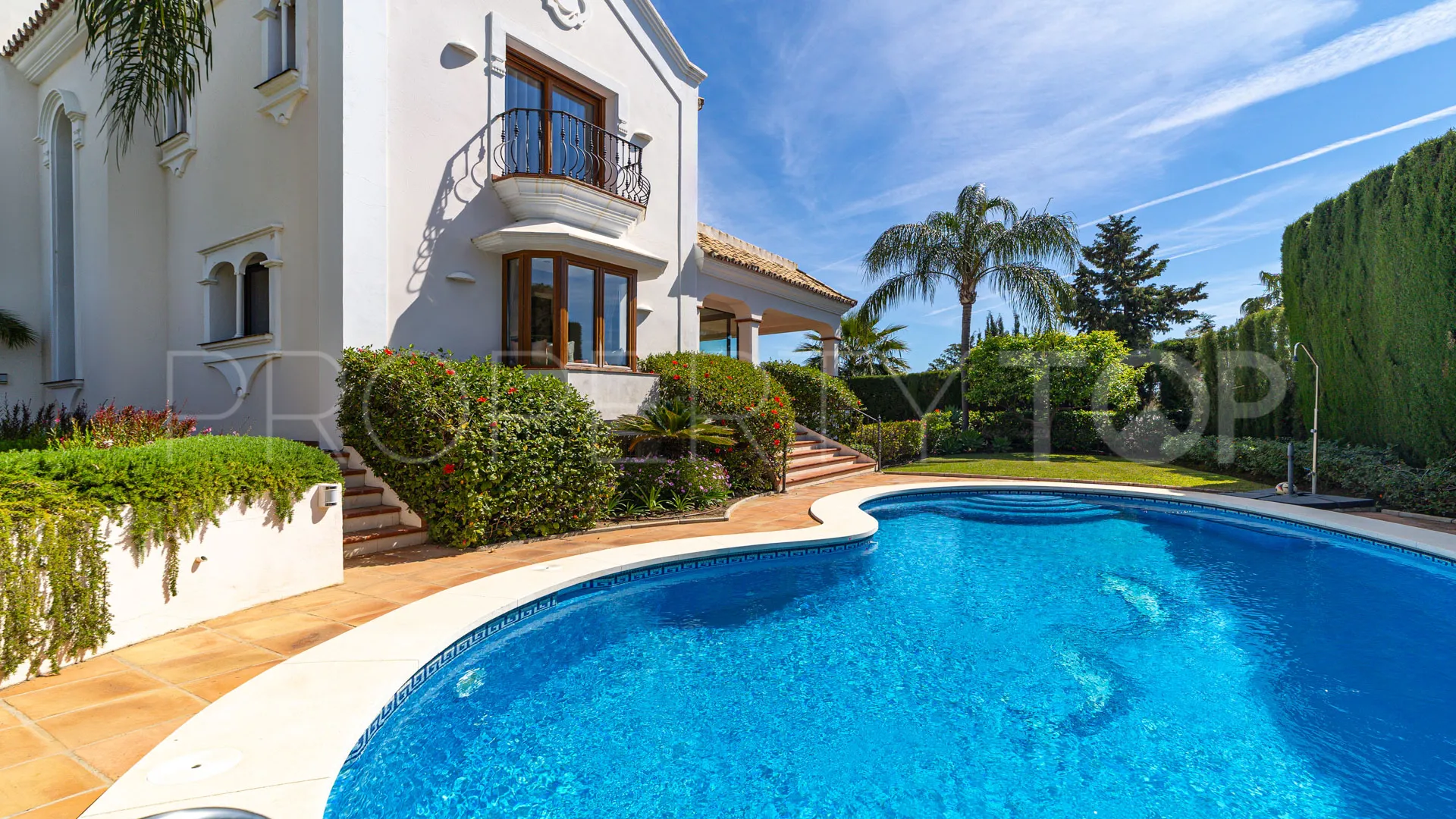 Villa con 4 dormitorios a la venta en Monte Biarritz
