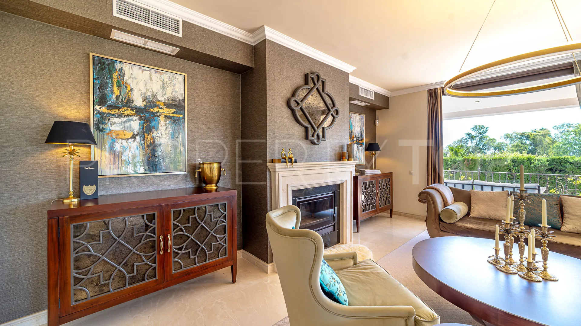 Villa con 4 dormitorios a la venta en Monte Biarritz