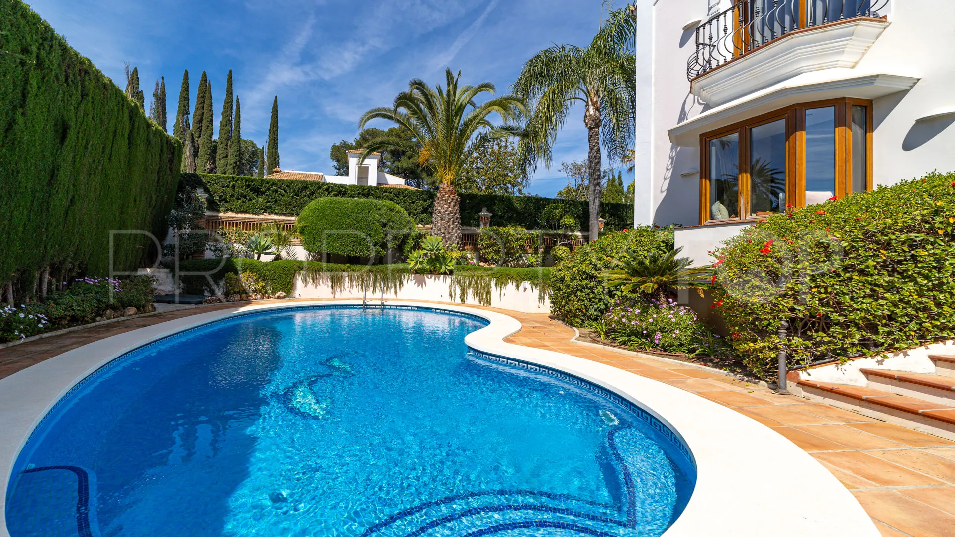 Villa con 4 dormitorios a la venta en Monte Biarritz