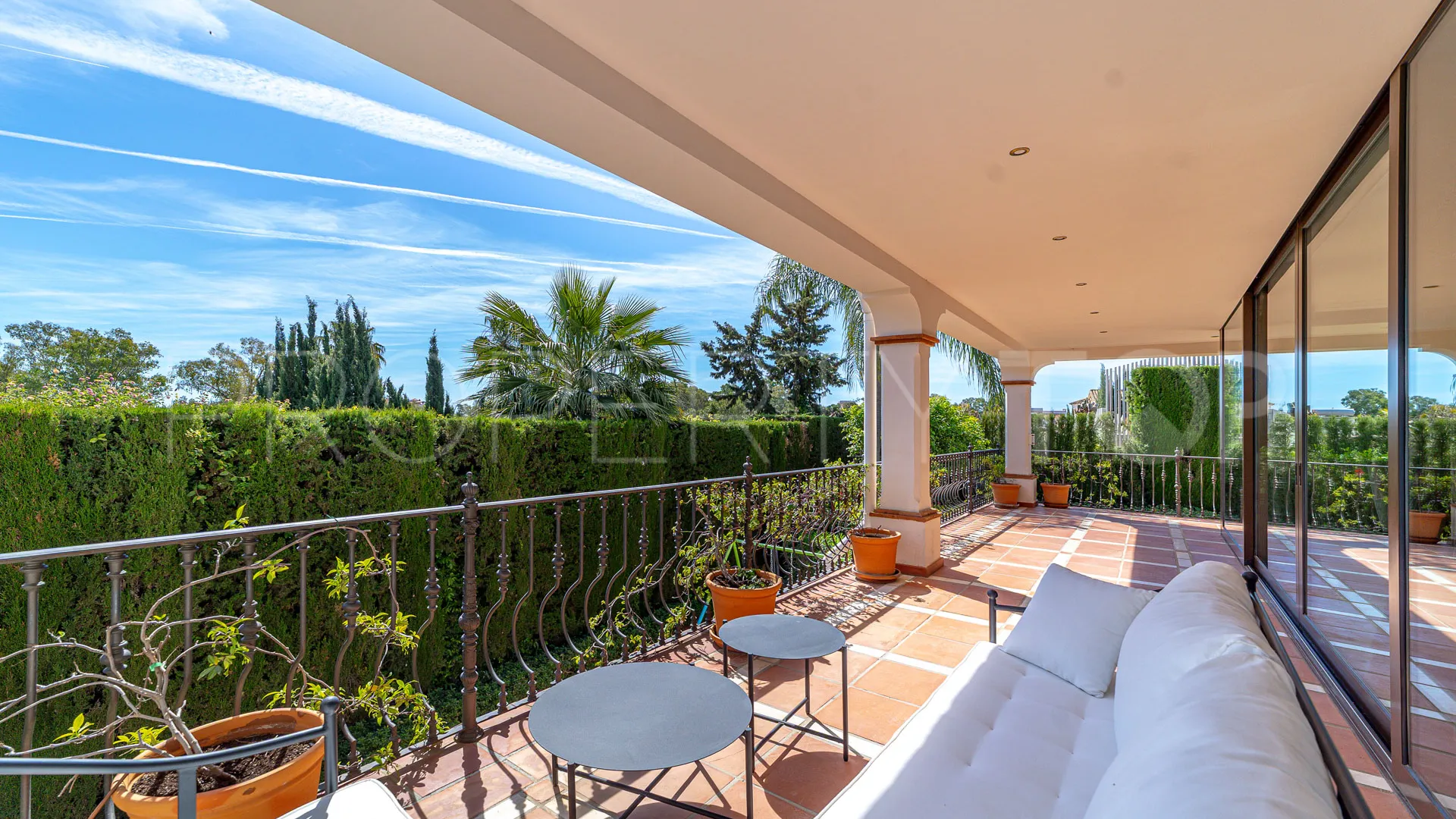 Villa con 4 dormitorios a la venta en Monte Biarritz