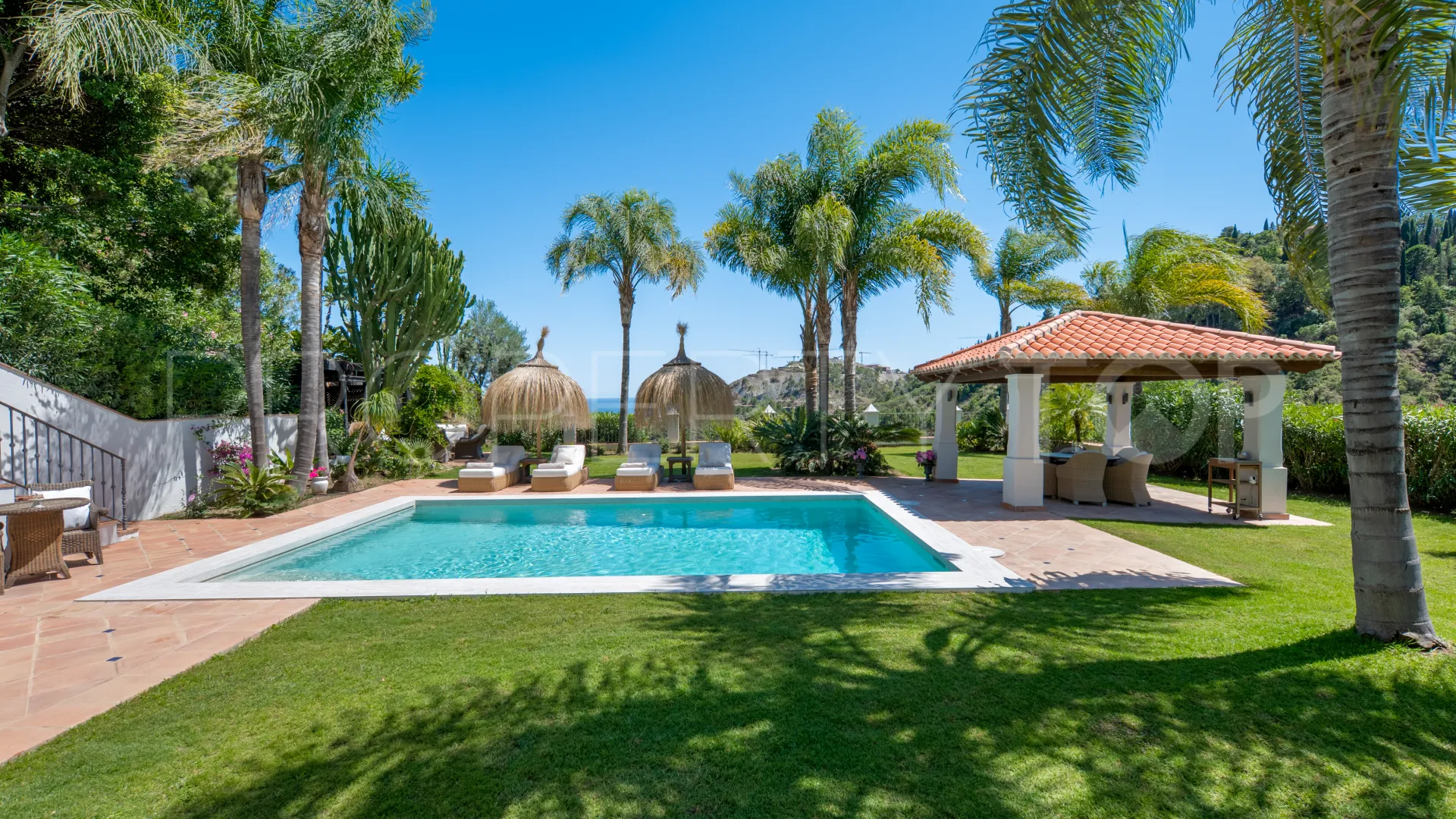 Villa with 4 bedrooms for sale in El Madroñal