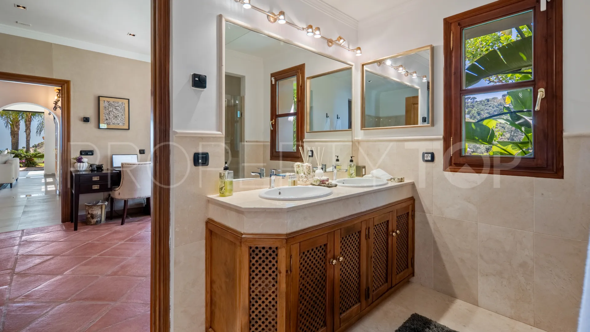 Villa with 4 bedrooms for sale in El Madroñal