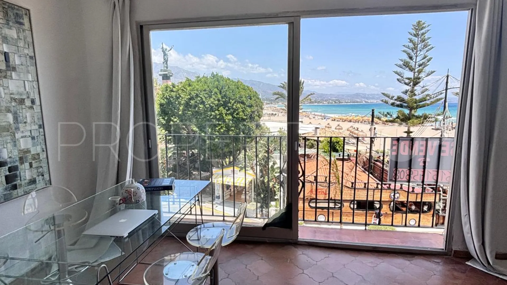 For sale apartment with 1 bedroom in Marbella - Puerto Banus