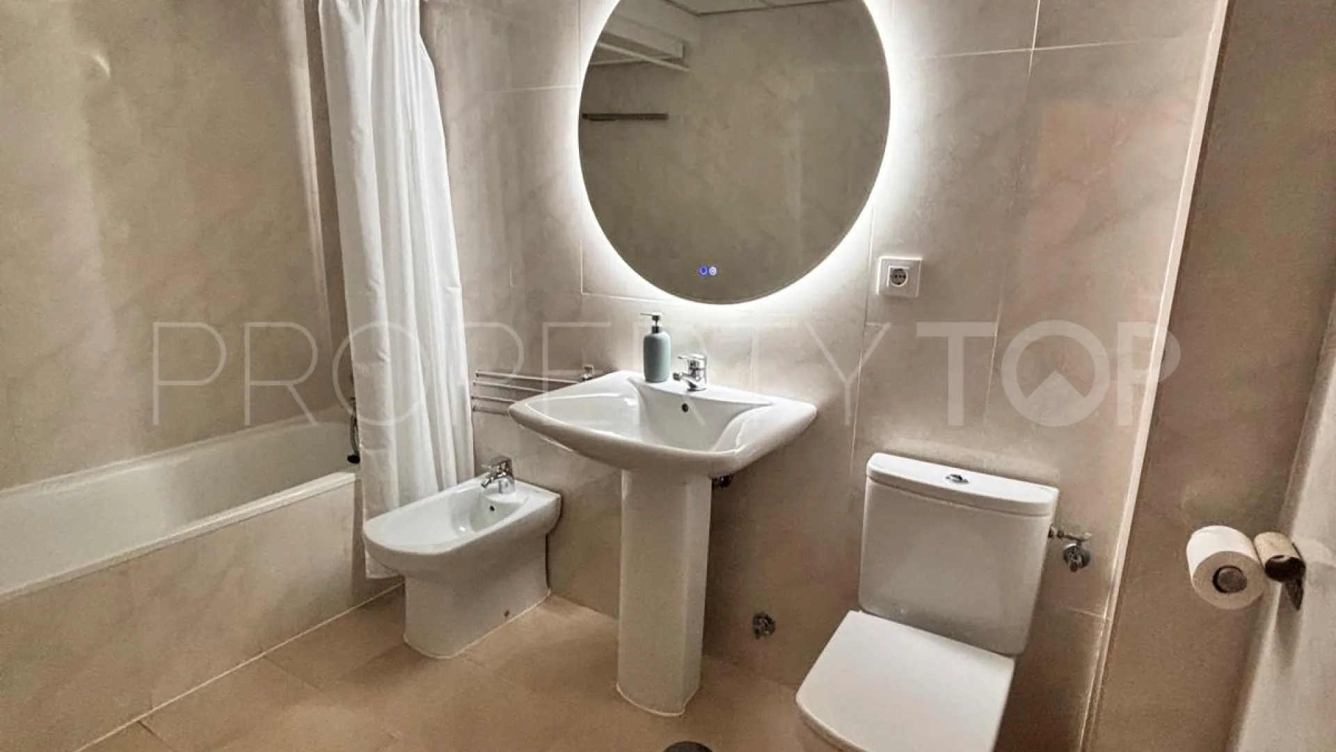 For sale apartment with 1 bedroom in Marbella - Puerto Banus