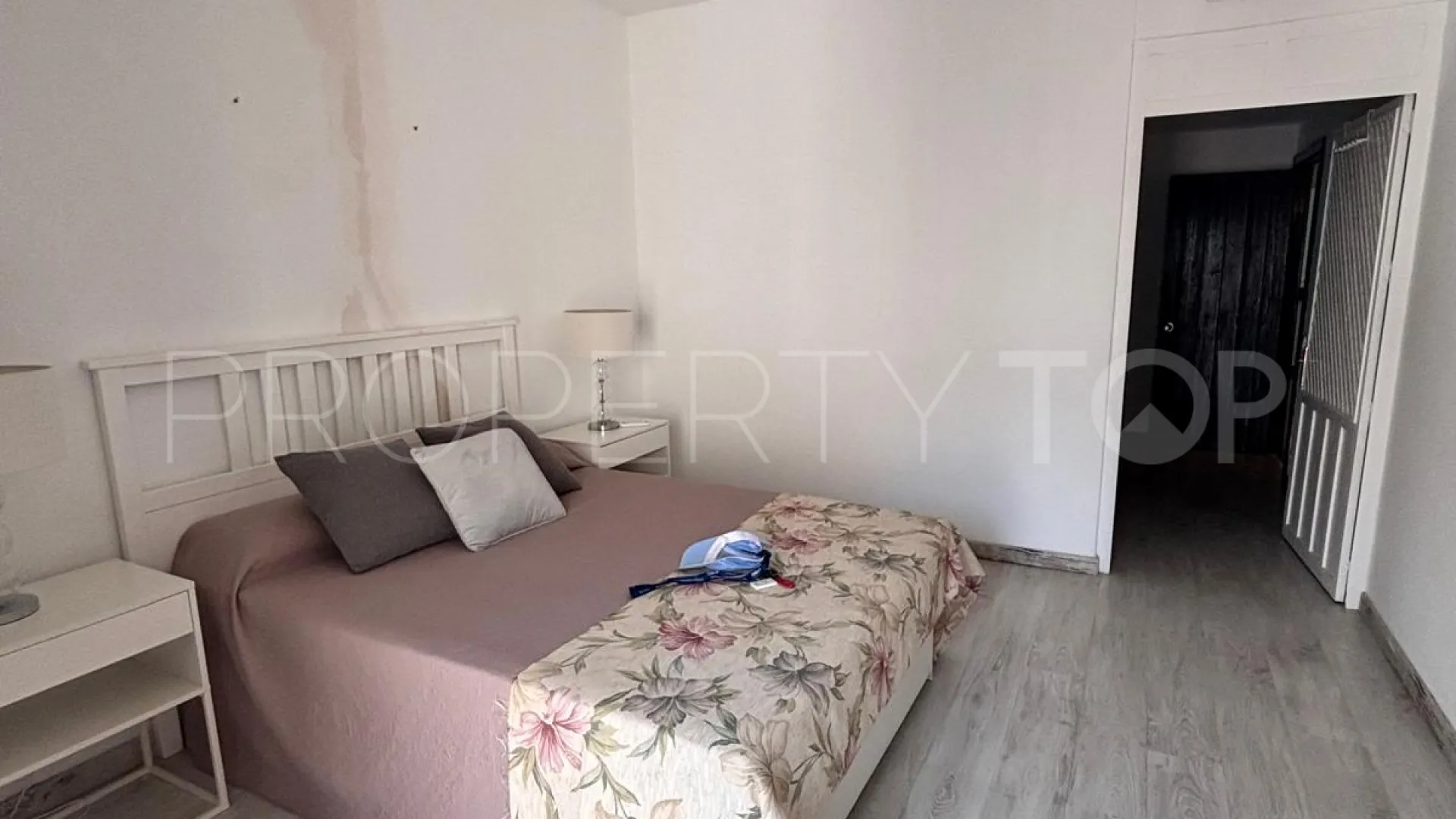For sale apartment with 1 bedroom in Marbella - Puerto Banus