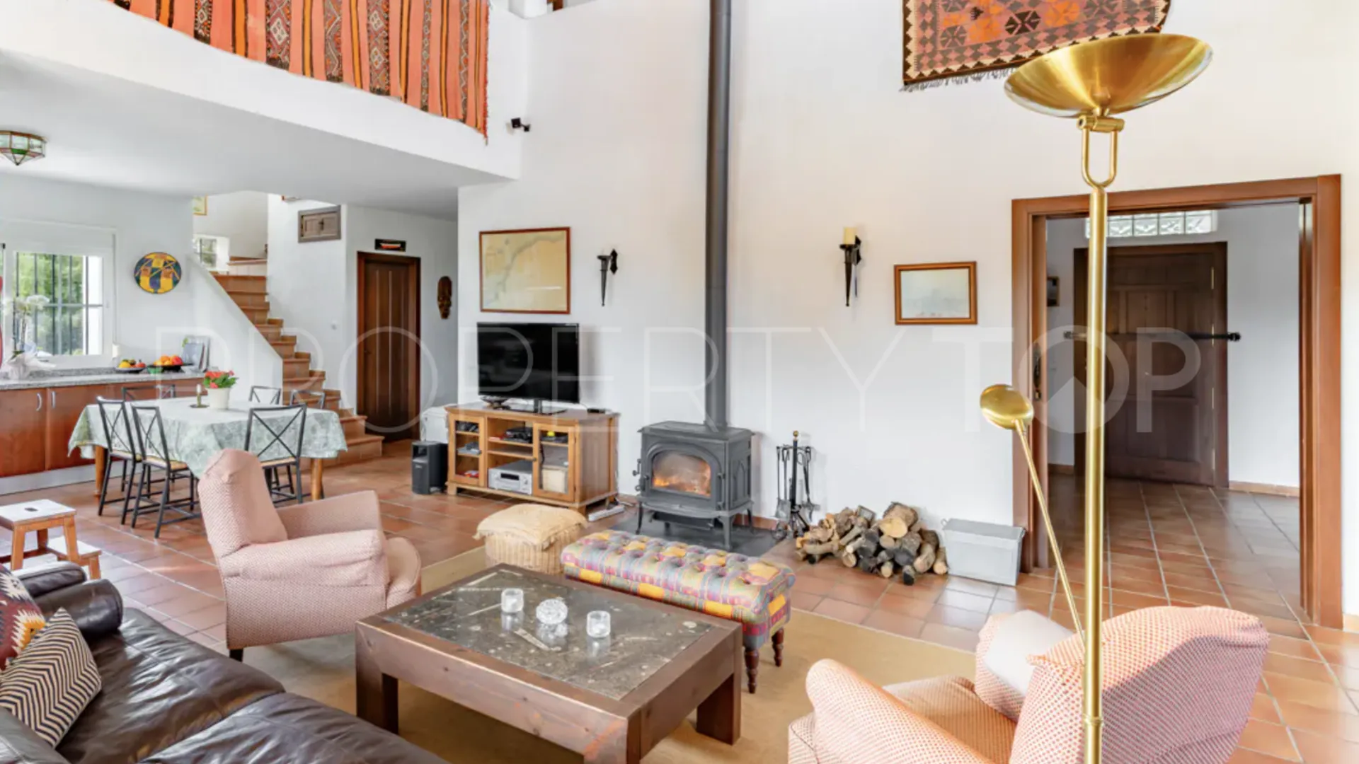 Villa en venta en Estepona
