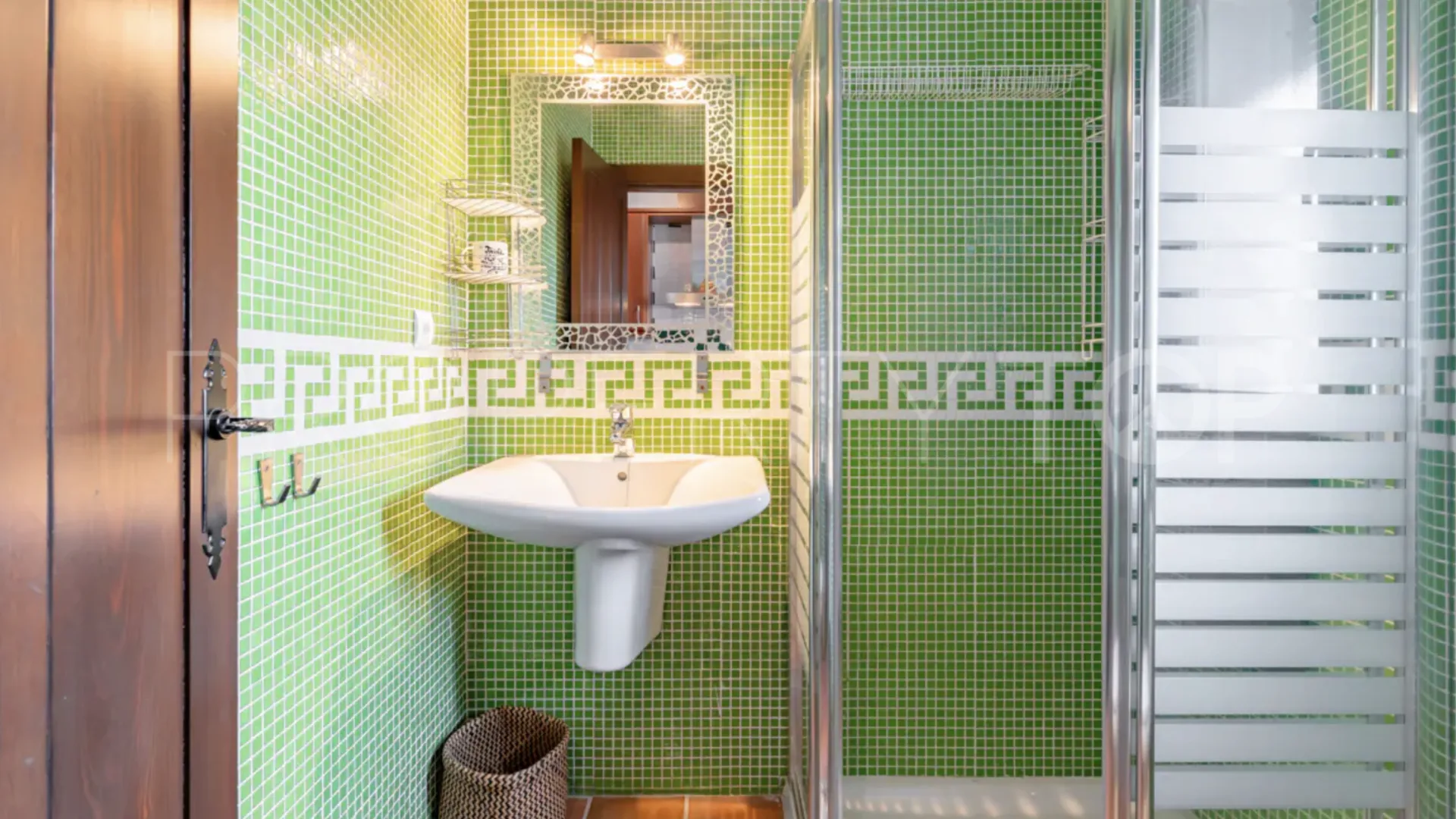 Villa en venta en Estepona