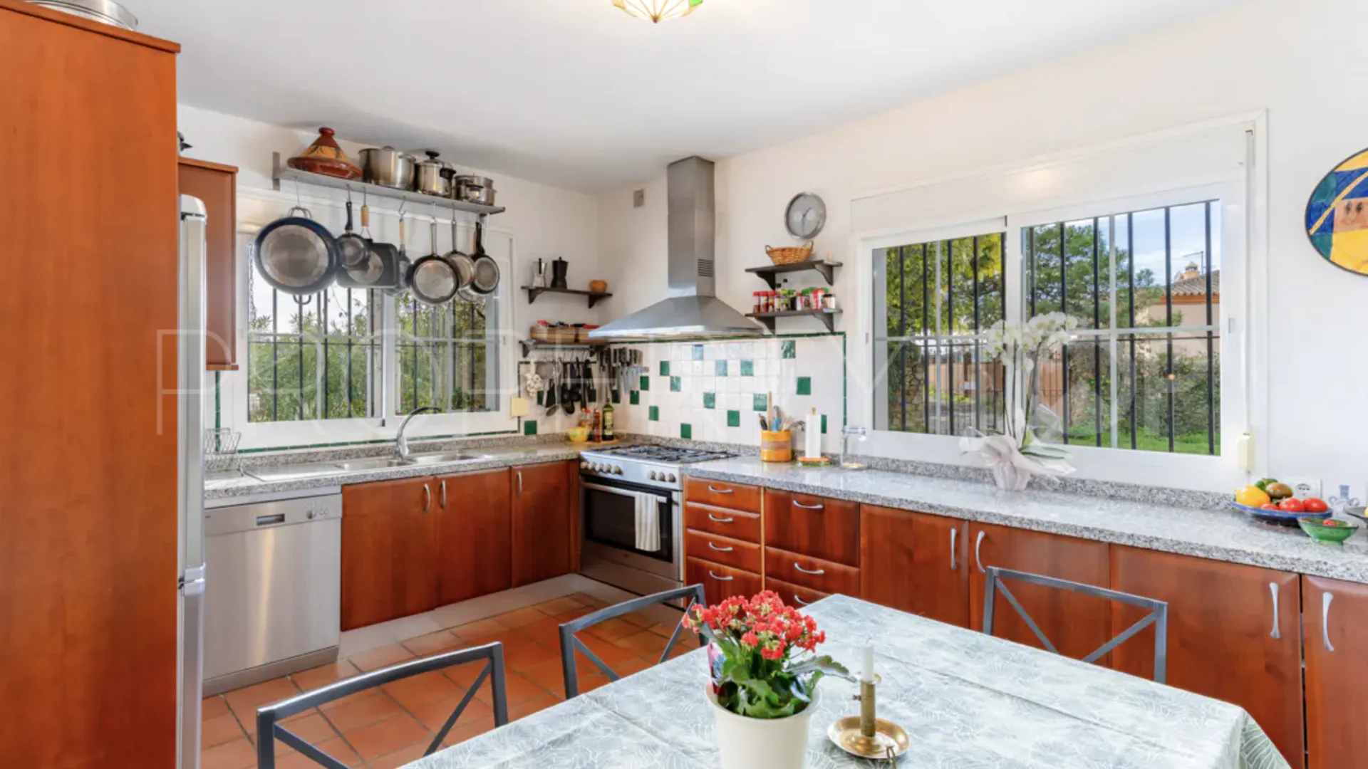 Villa en venta en Estepona