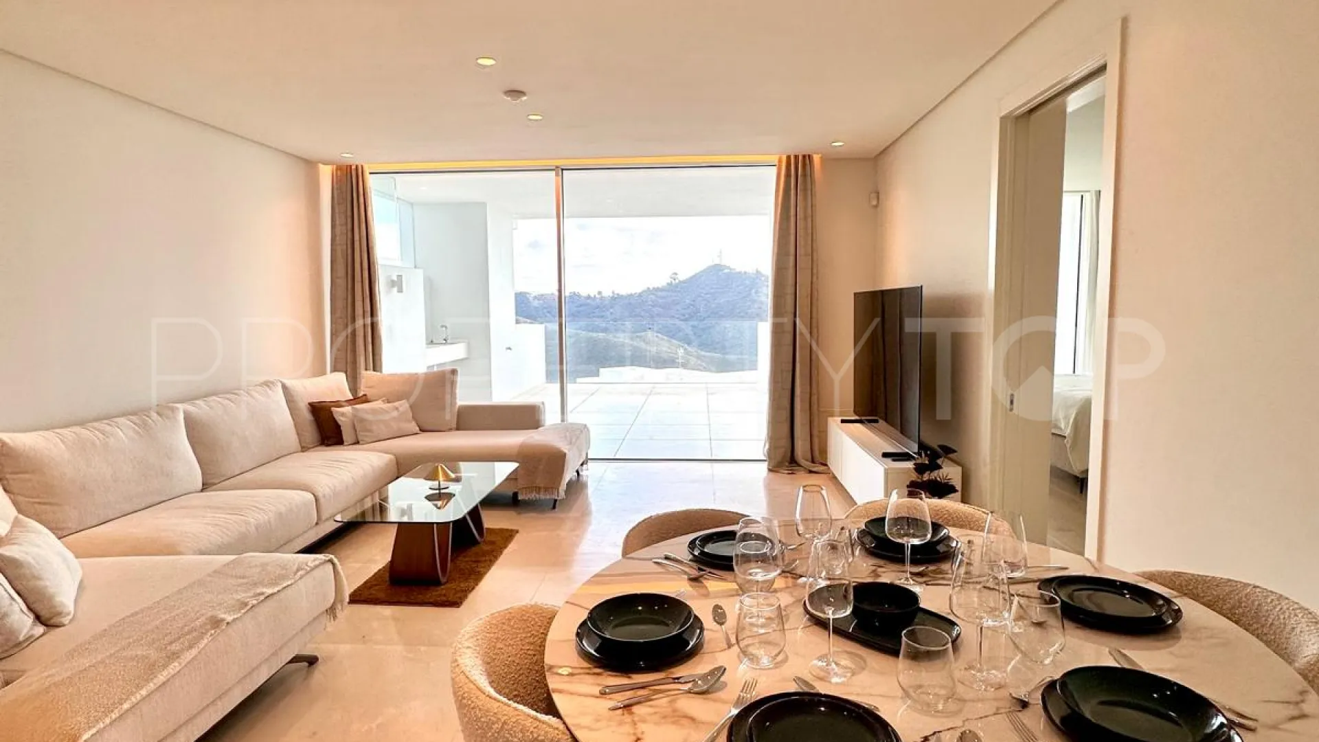 Buy Palo Alto 2 bedrooms apartment