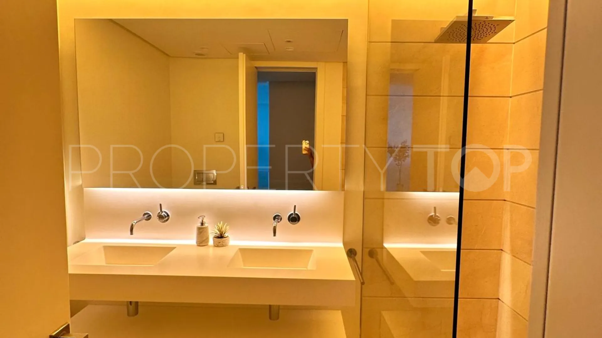 Buy Palo Alto 2 bedrooms apartment