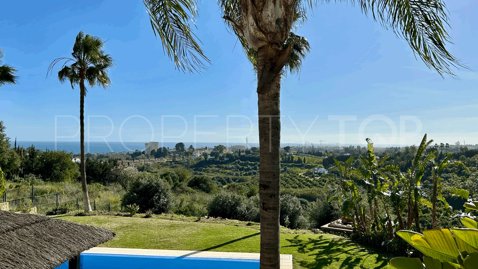 Estepona villa for sale