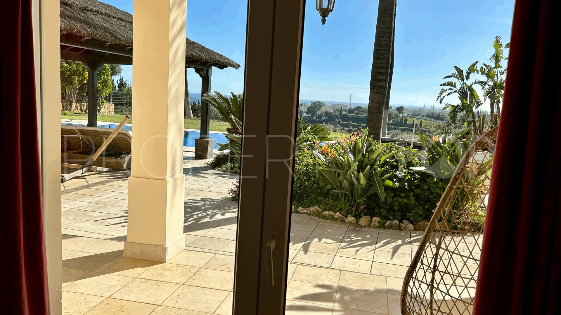 Estepona villa for sale