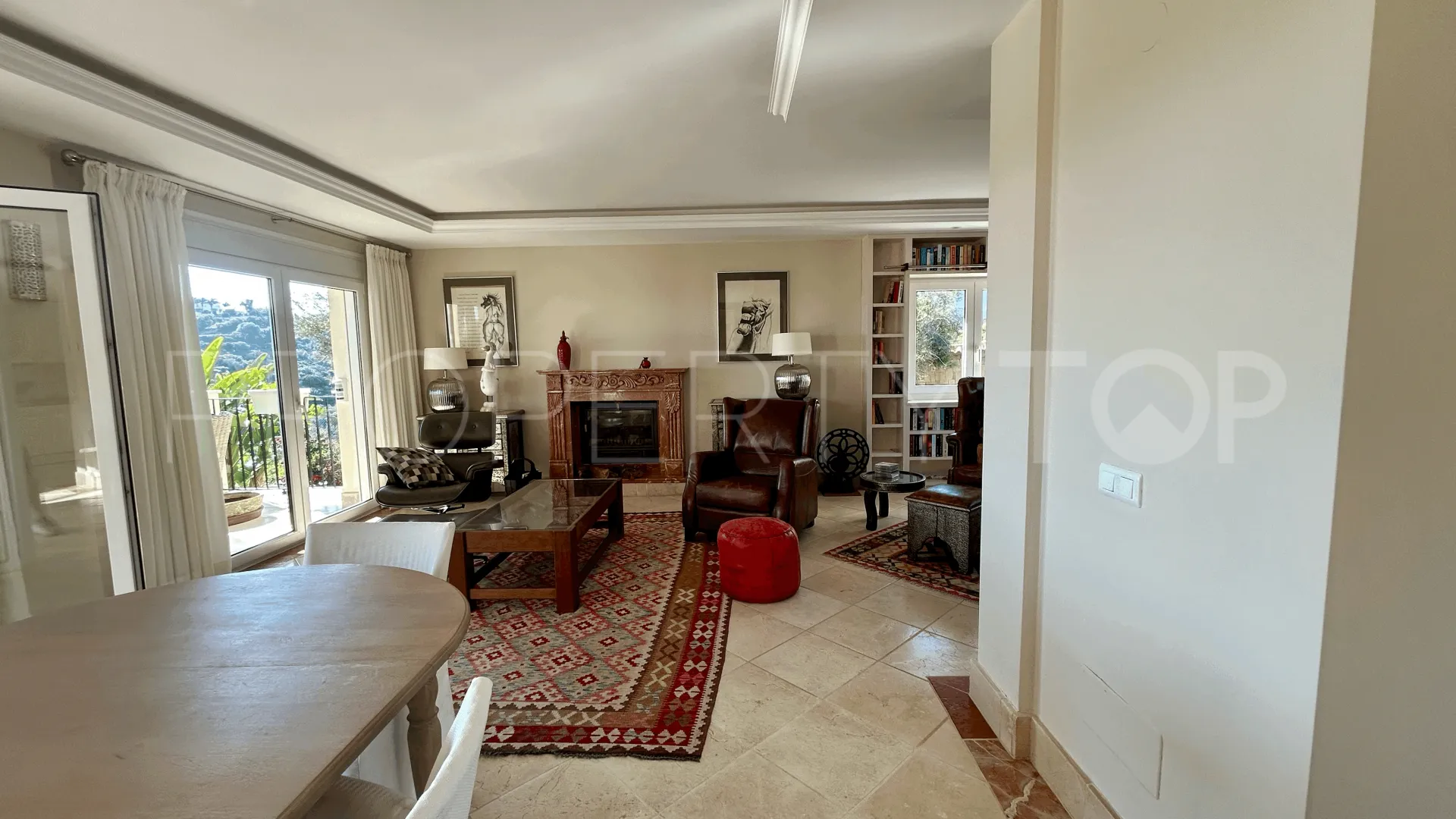 Estepona villa for sale