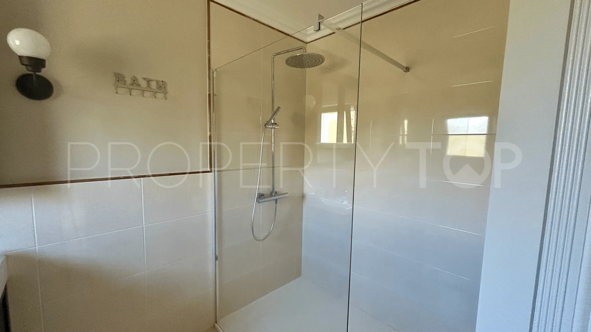 Estepona villa for sale