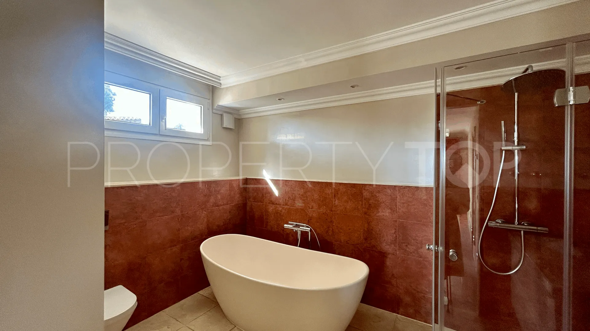 Estepona villa for sale