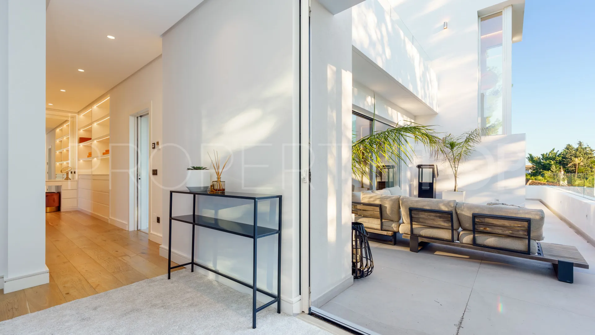 Nueva Andalucia, villa en venta de 6 dormitorios