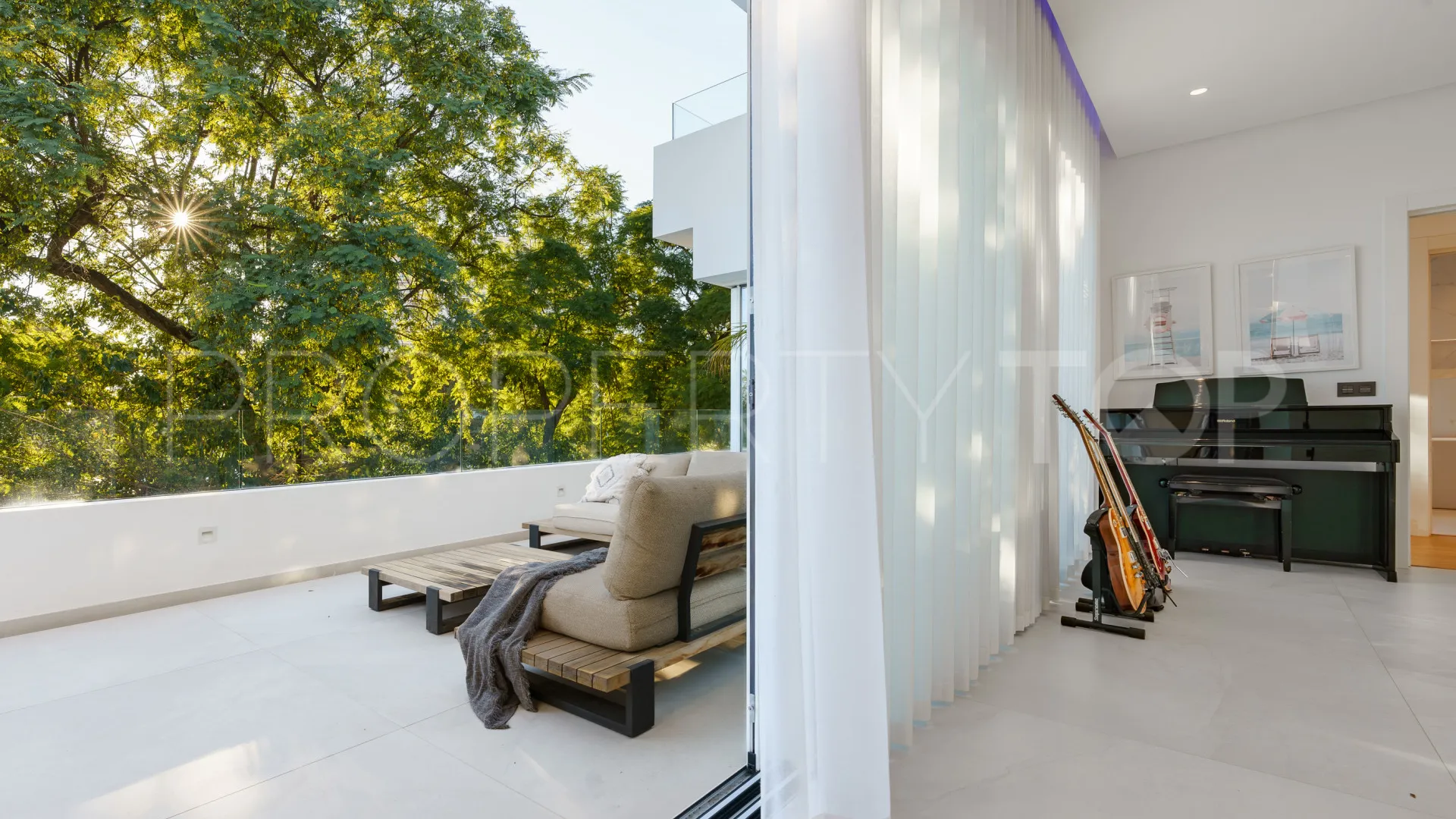 Nueva Andalucia, villa en venta de 6 dormitorios