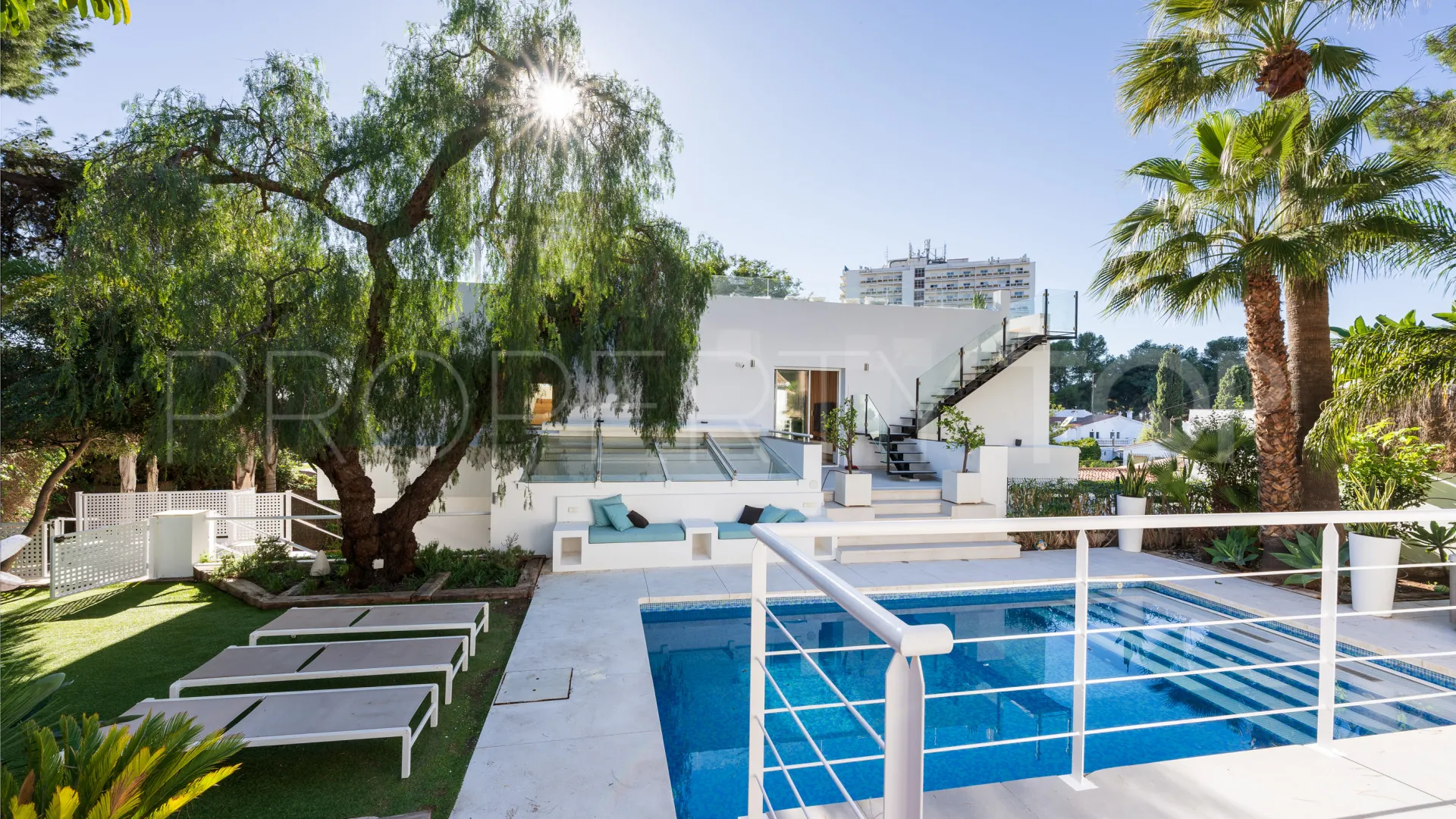 Nueva Andalucia, villa en venta de 6 dormitorios