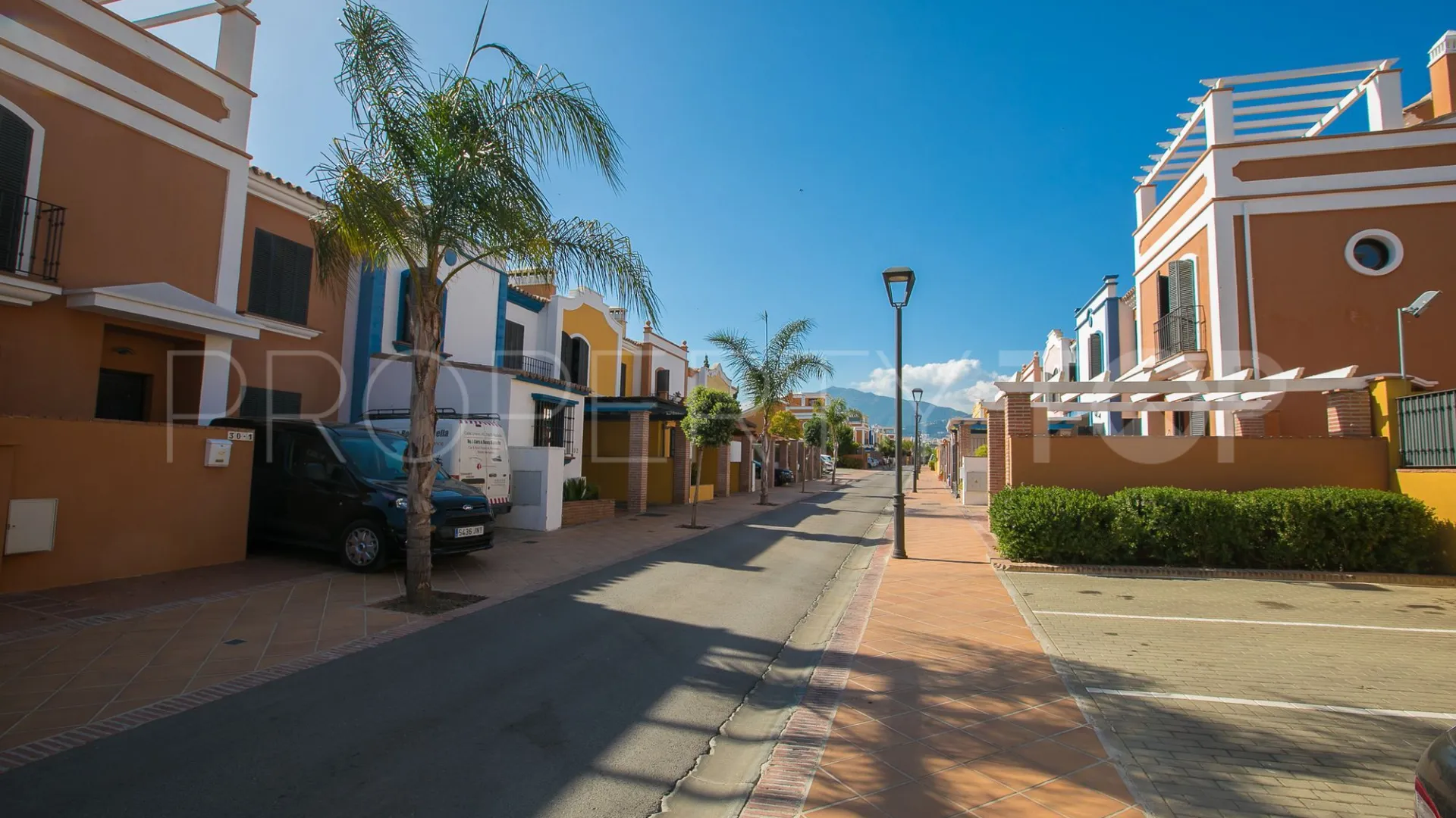 Town house in Guadalmina Alta for sale