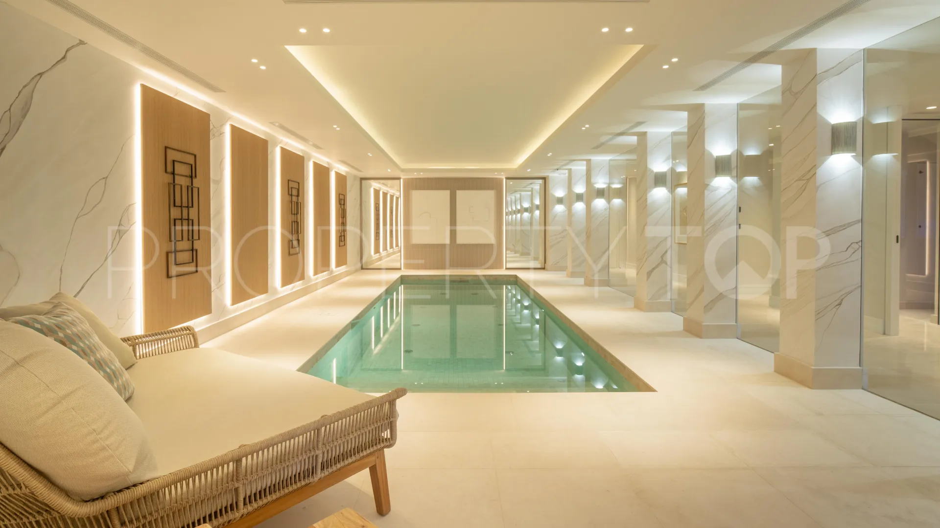 Villa in Benahavis for sale