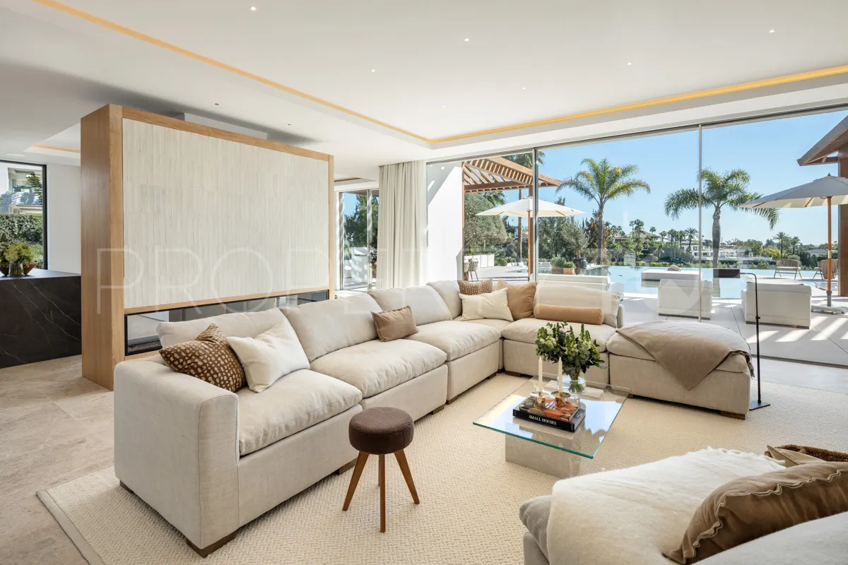 Se vende villa en Aloha