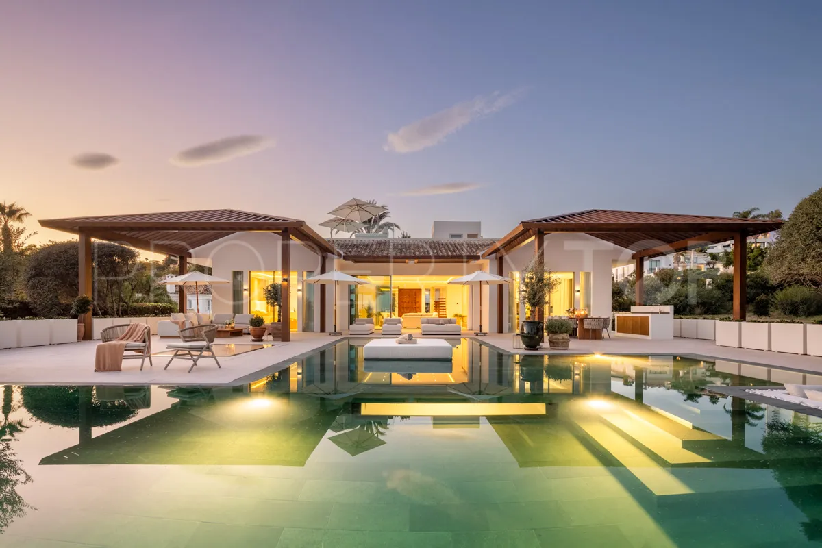 Se vende villa en Aloha