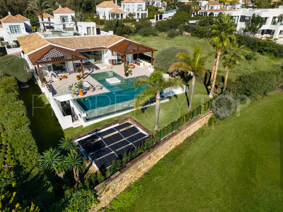 Se vende villa en Aloha