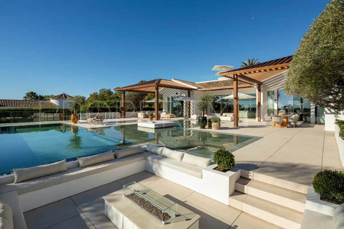 Se vende villa en Aloha