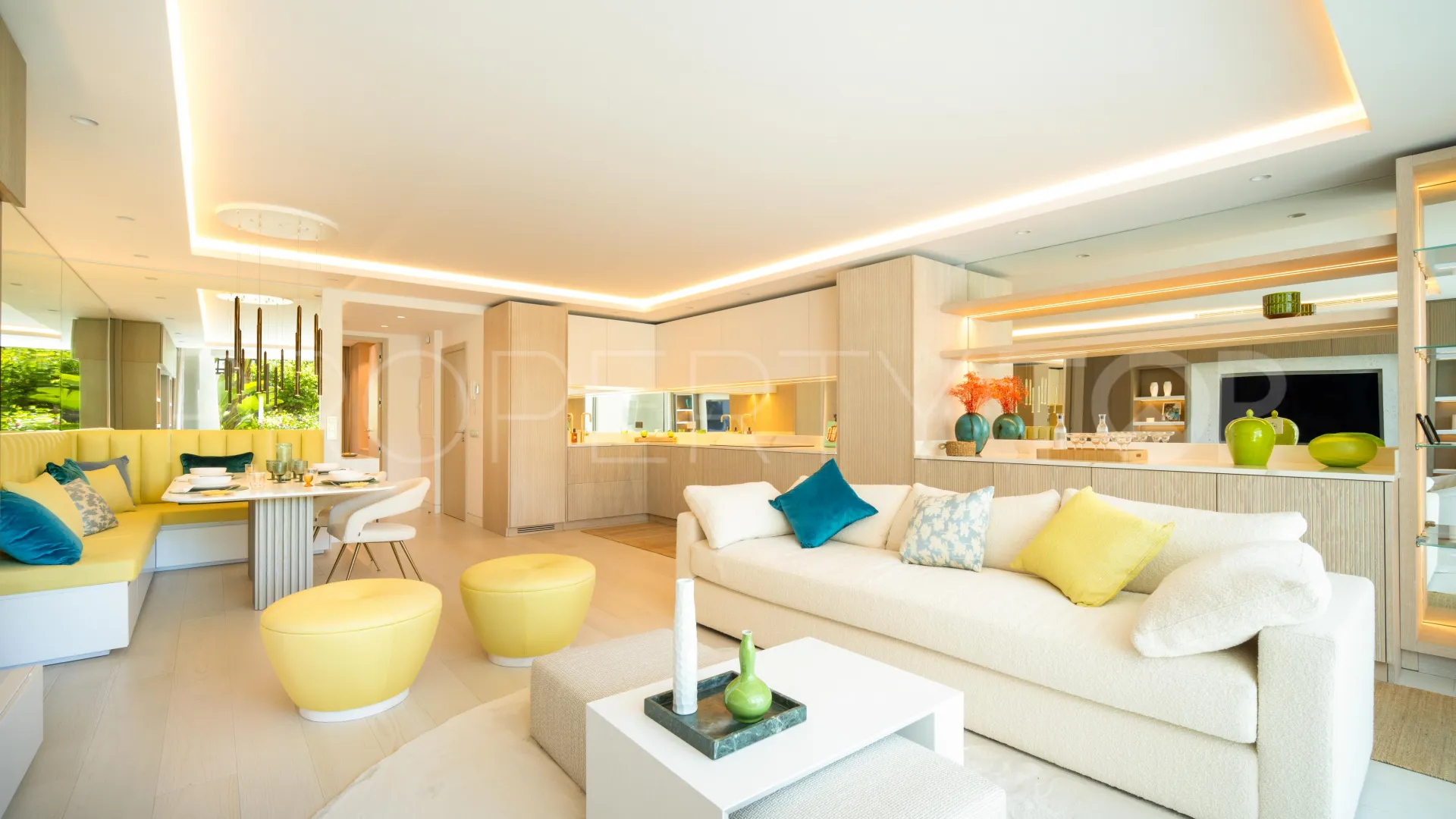 Buy Marina Puente Romano apartment with 3 bedrooms