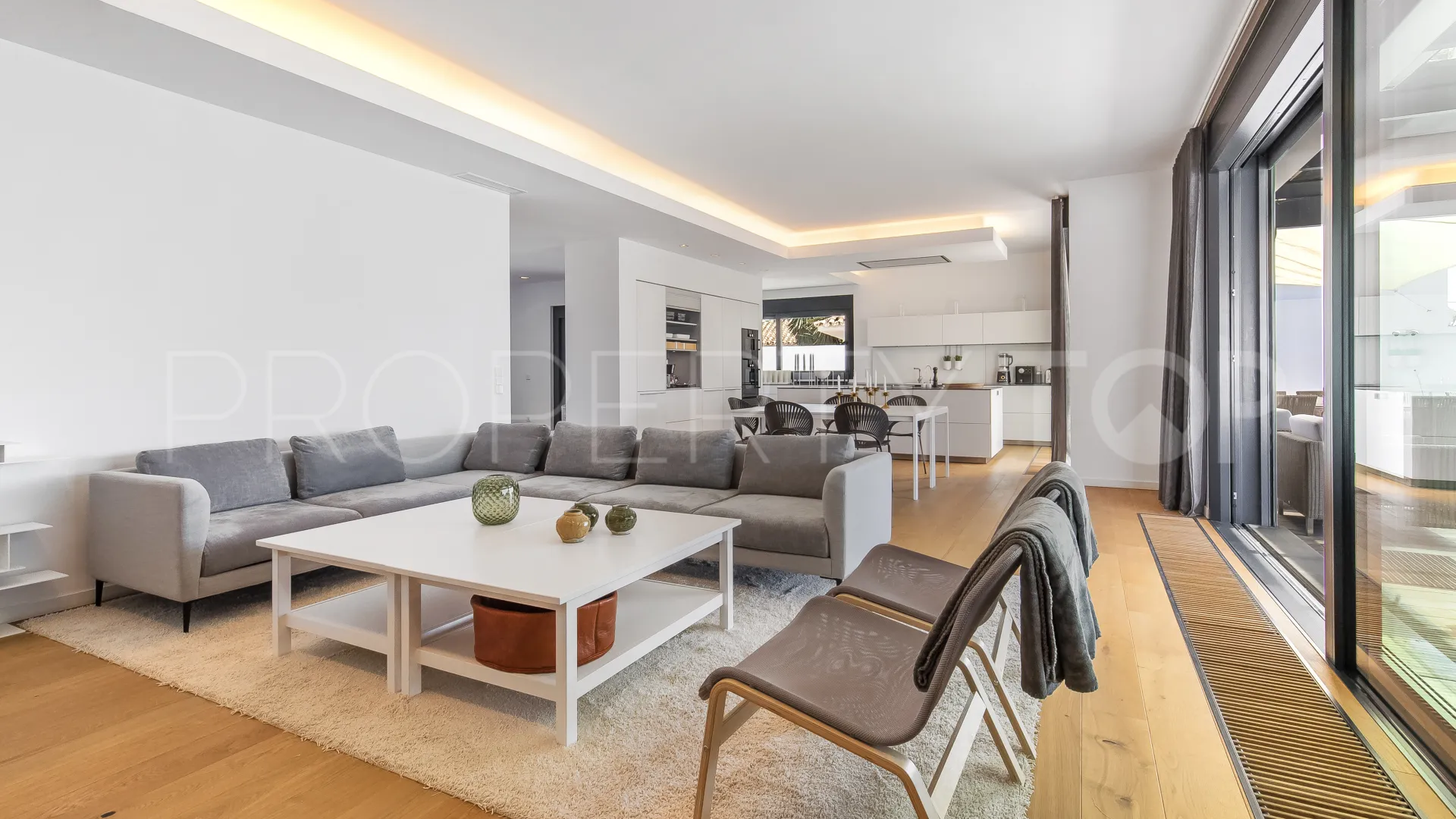 Costabella, villa con 6 dormitorios a la venta