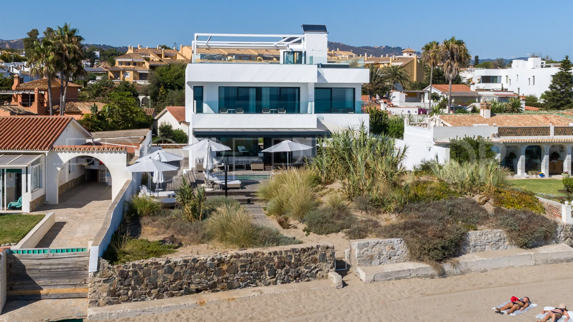 Costabella, villa con 6 dormitorios a la venta