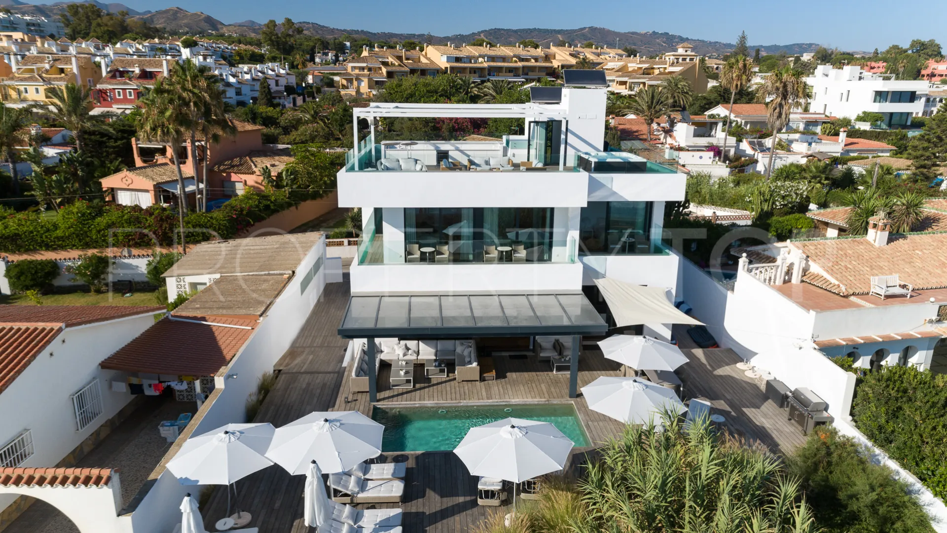 Costabella, villa con 6 dormitorios a la venta