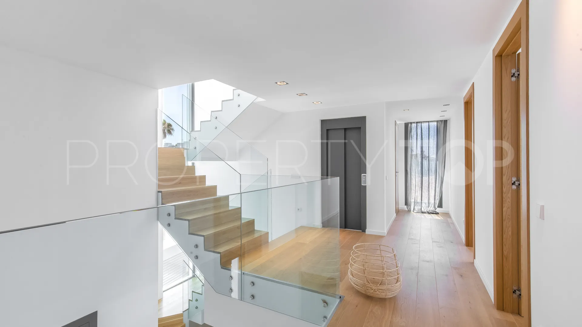 Costabella, villa con 6 dormitorios a la venta