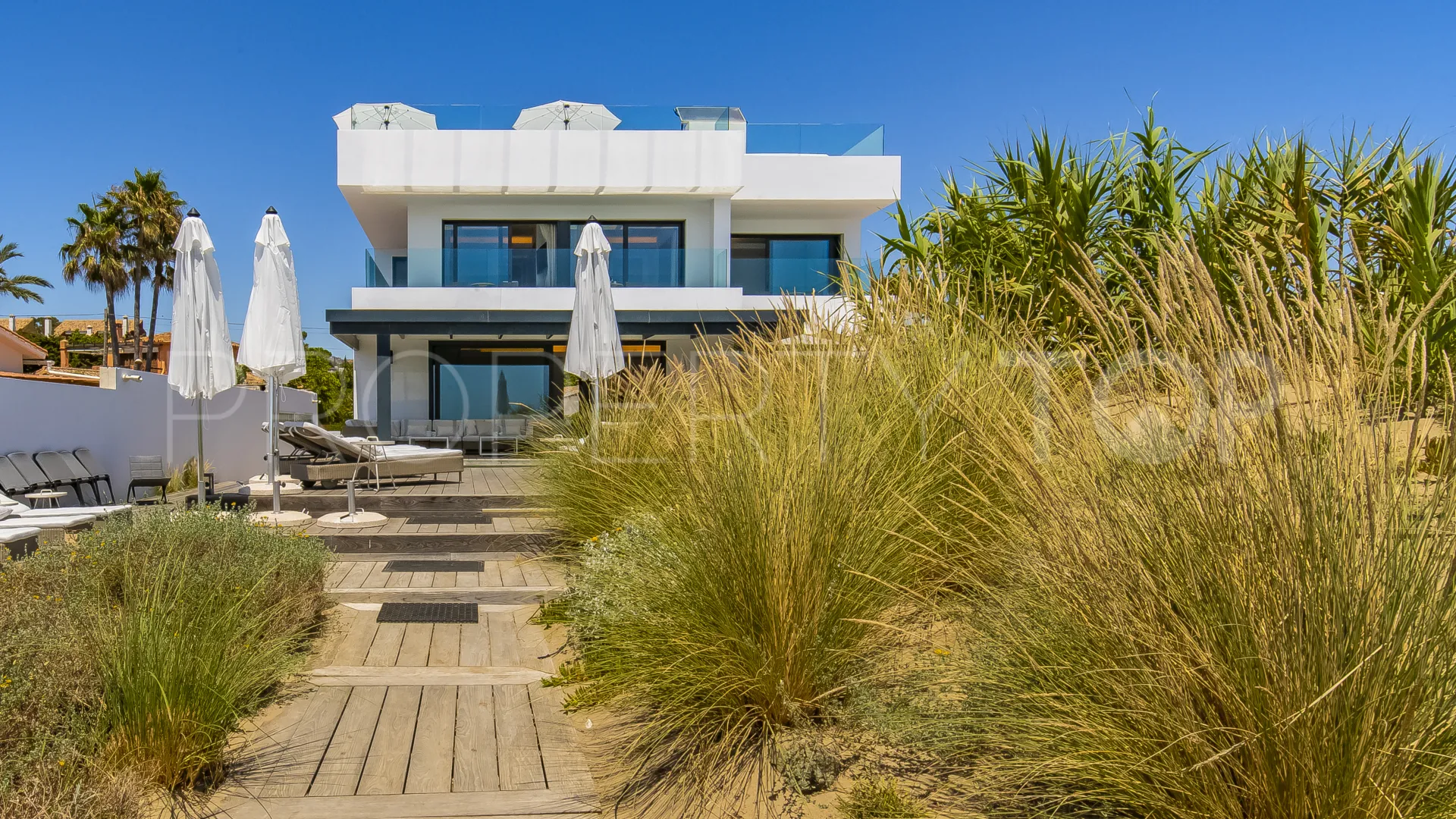 Costabella, villa con 6 dormitorios a la venta