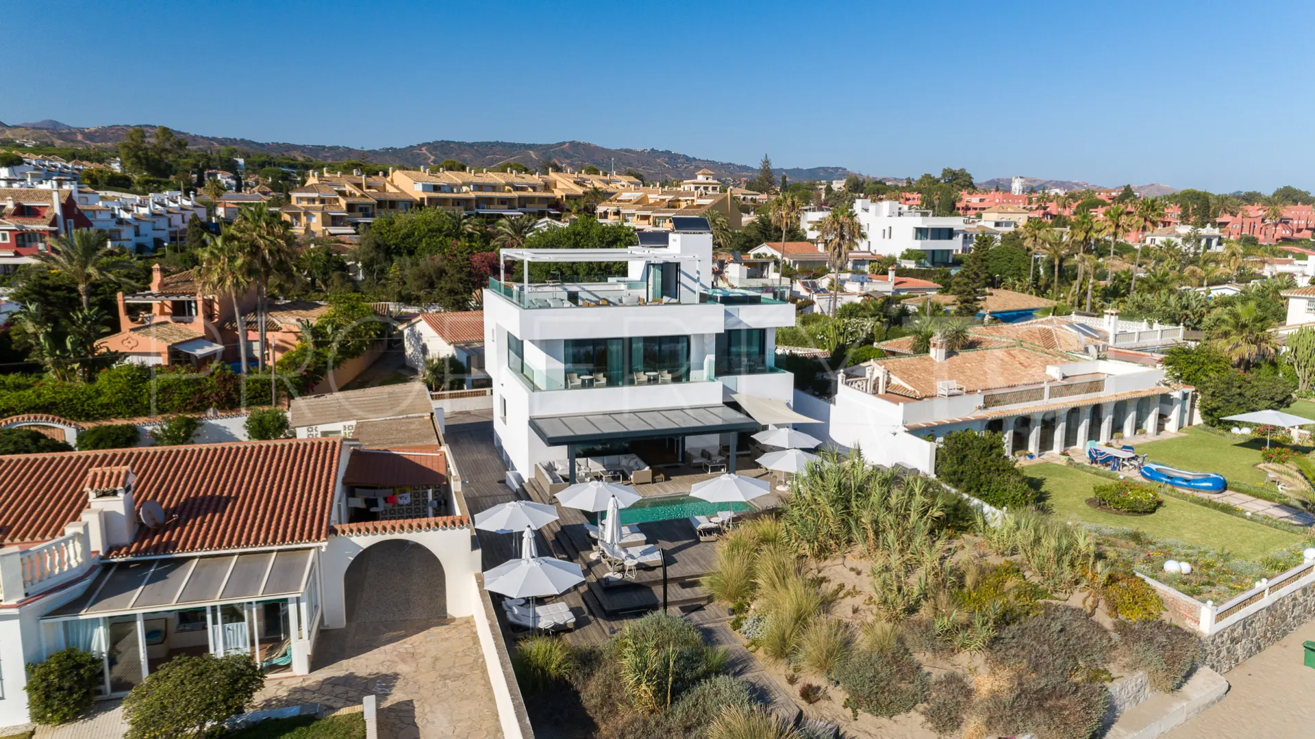 Costabella, villa con 6 dormitorios a la venta