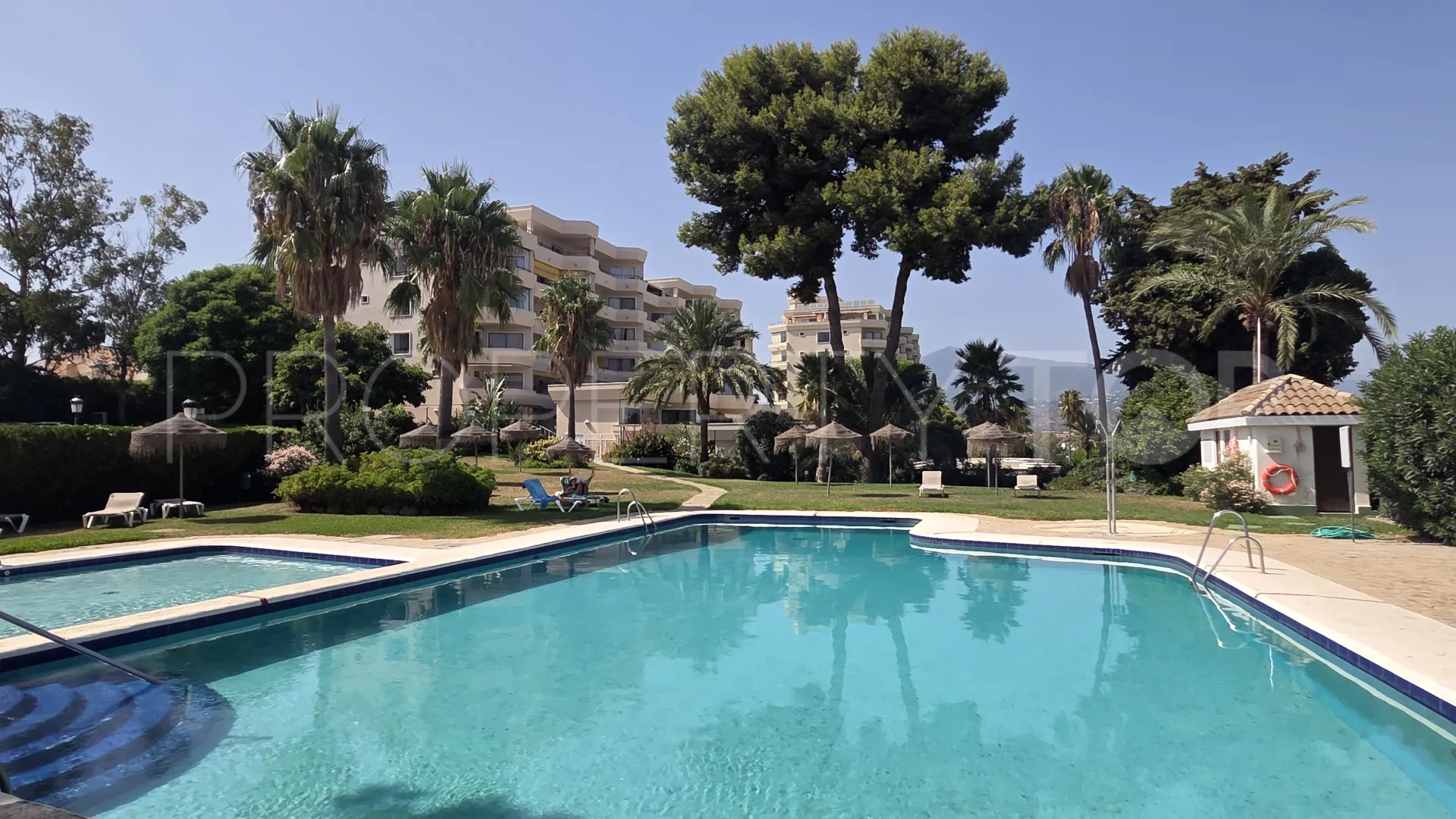 For sale Atalaya Golf apartment with 1 bedroom