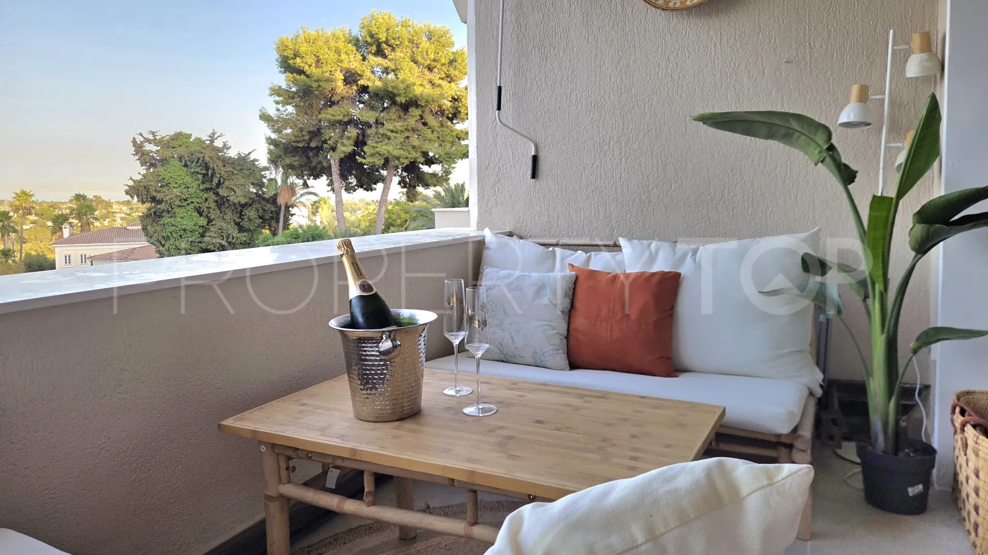 For sale Atalaya Golf apartment with 1 bedroom