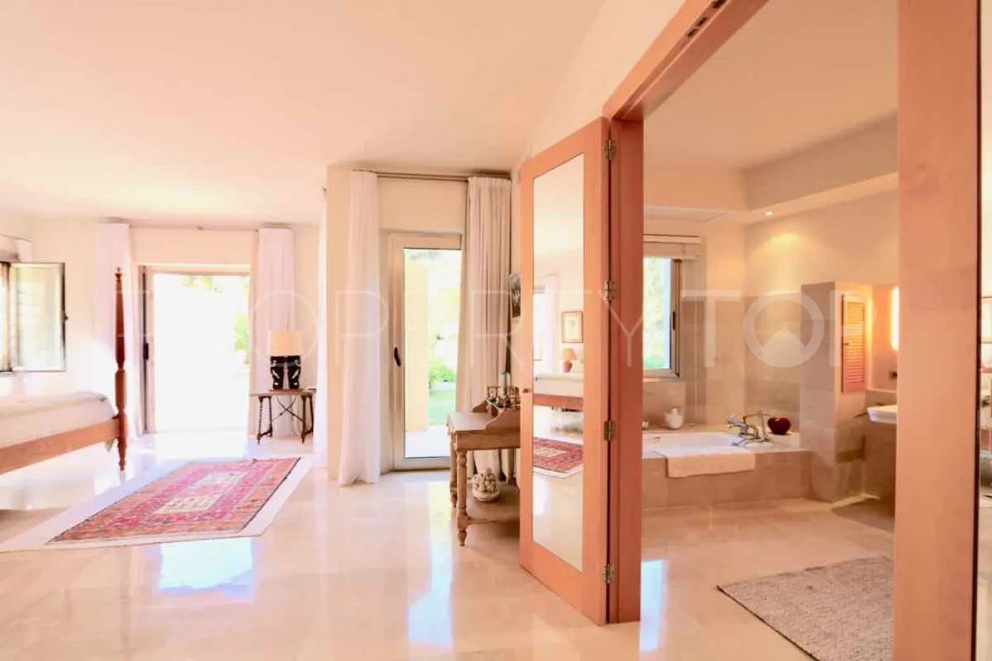Sotogrande Costa, villa a la venta