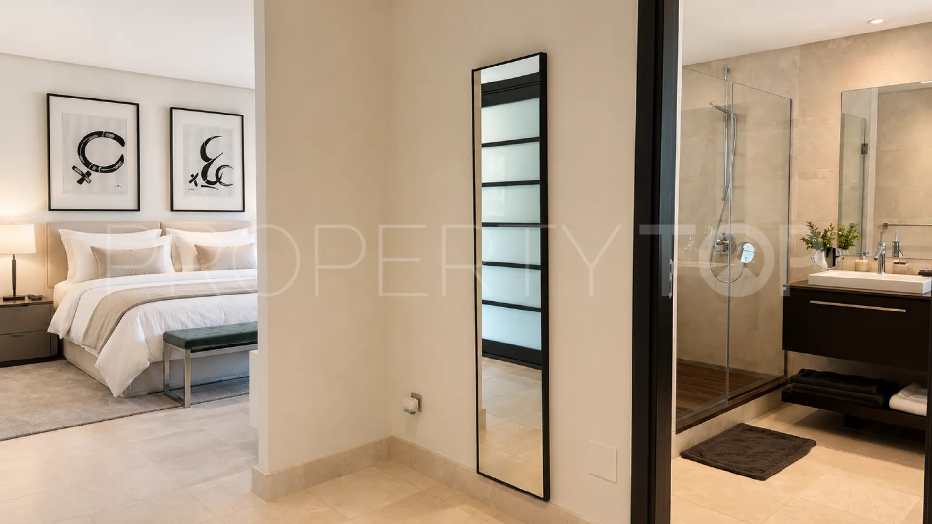 Comprar apartamento planta baja de 3 dormitorios en Hacienda de Valderrama