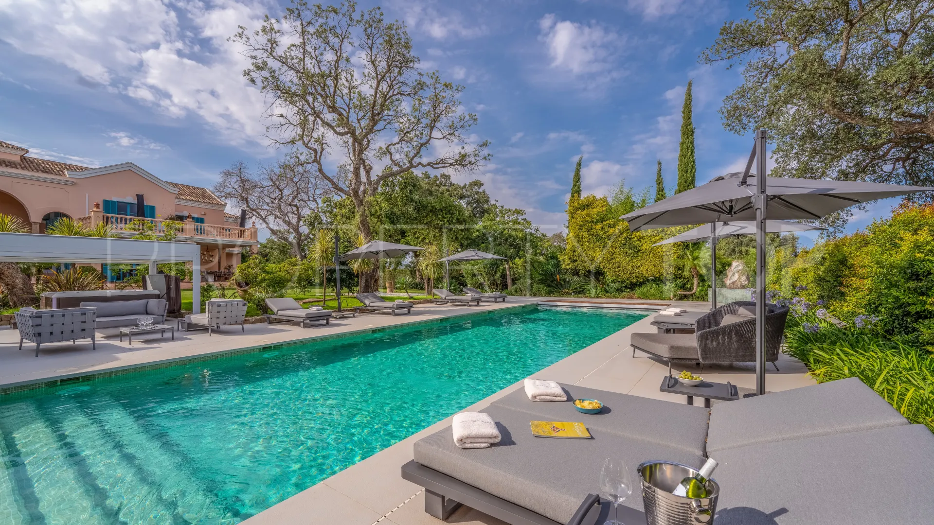 San Roque Club, villa en venta