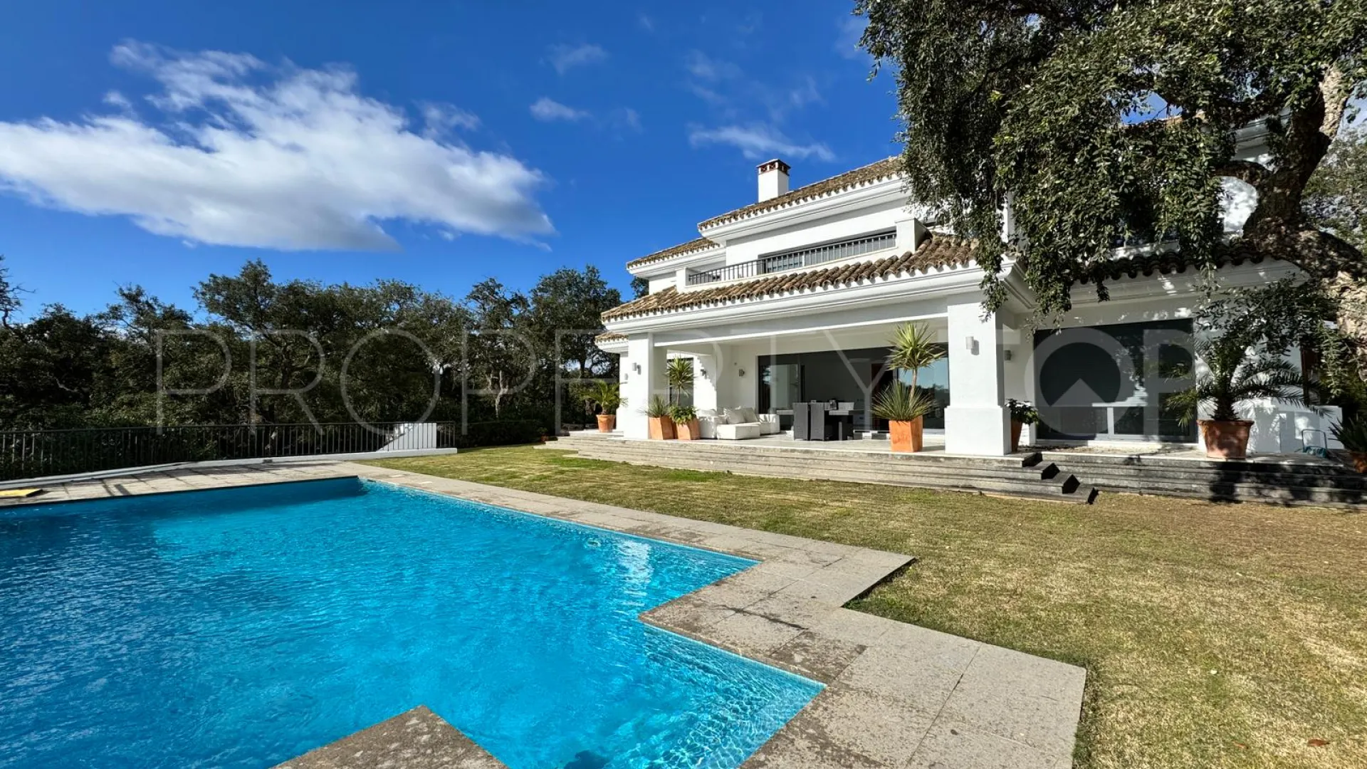 For sale 4 bedrooms villa in Sotogrande