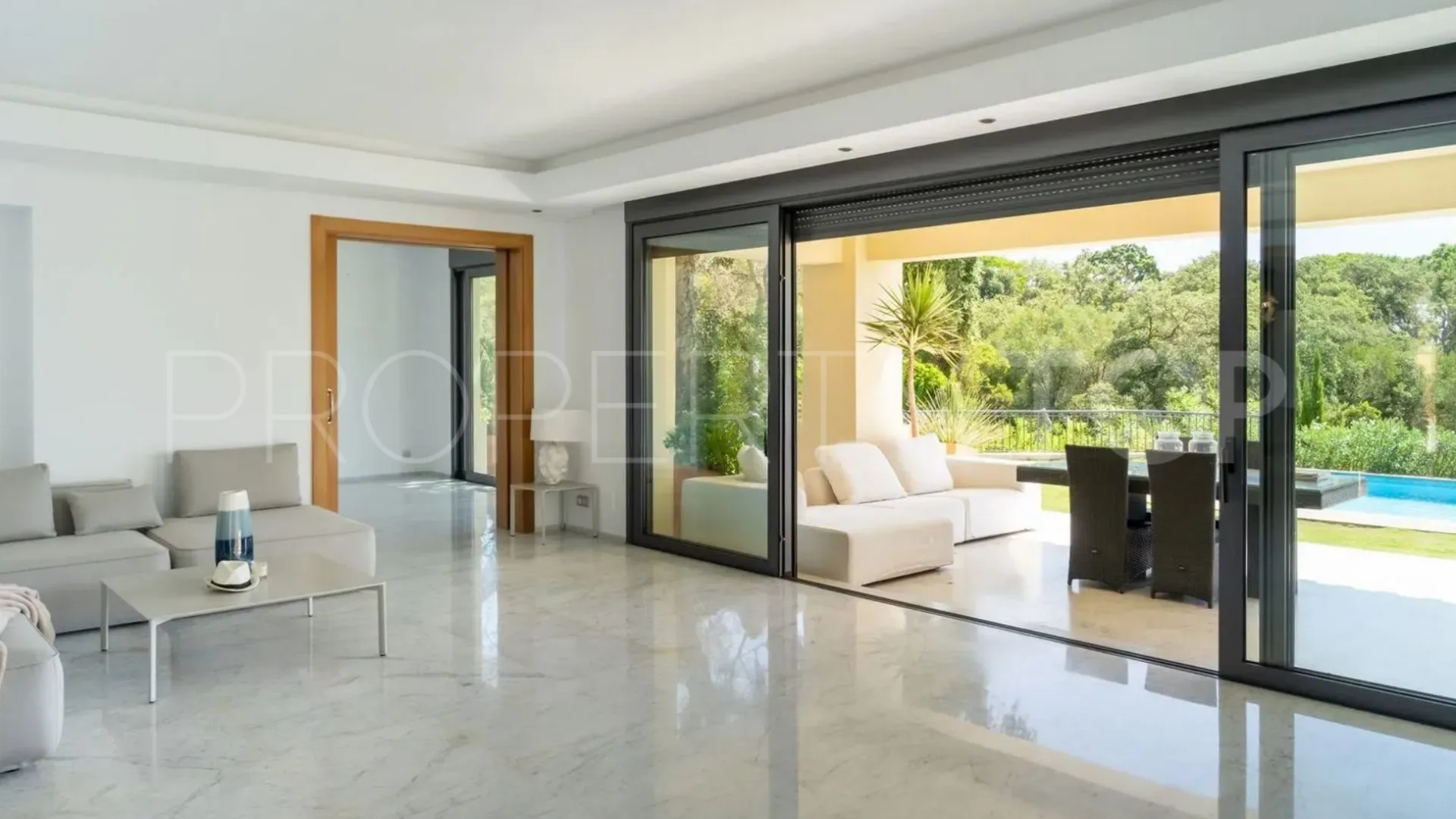 For sale 4 bedrooms villa in Sotogrande