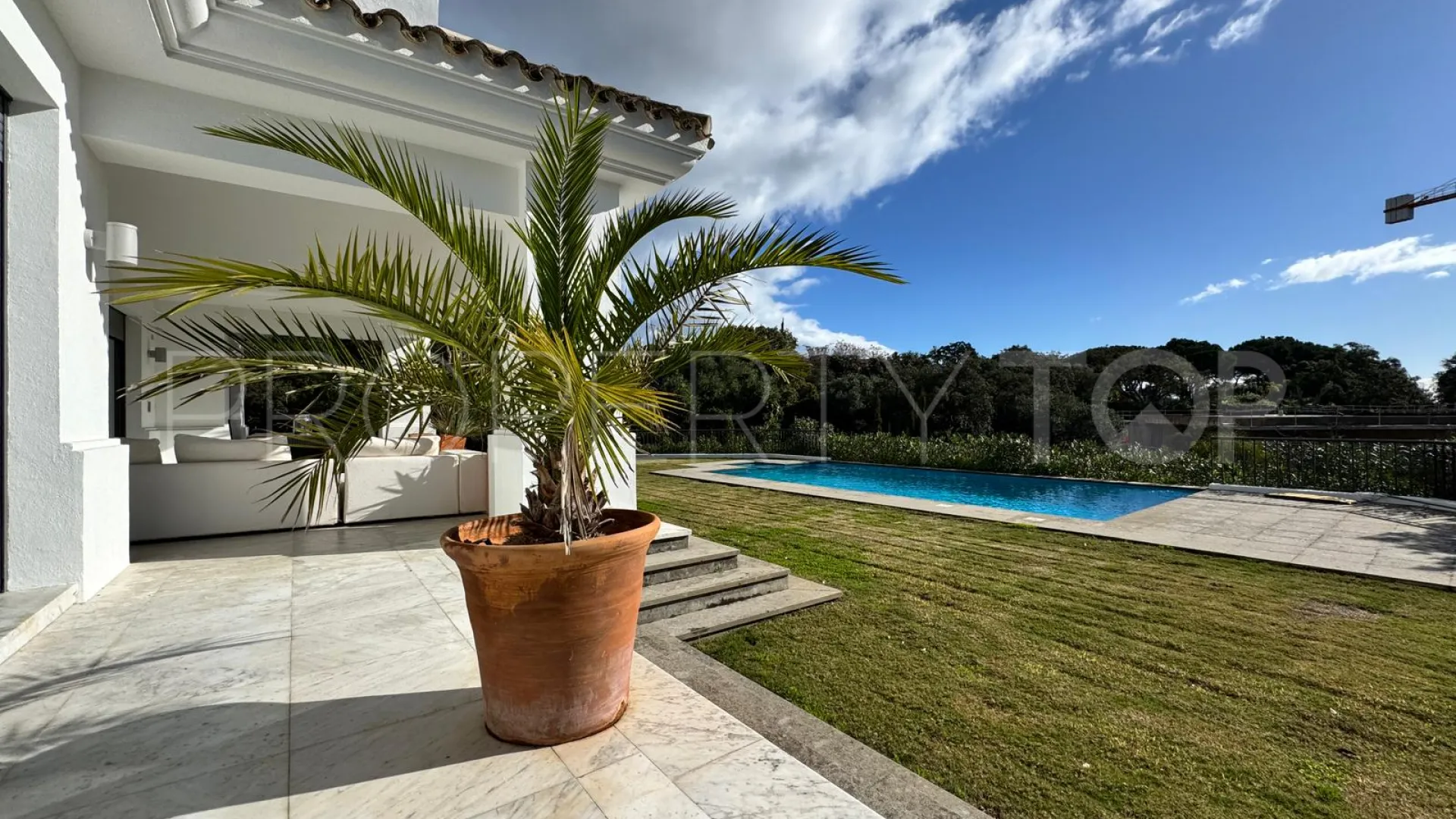For sale 4 bedrooms villa in Sotogrande